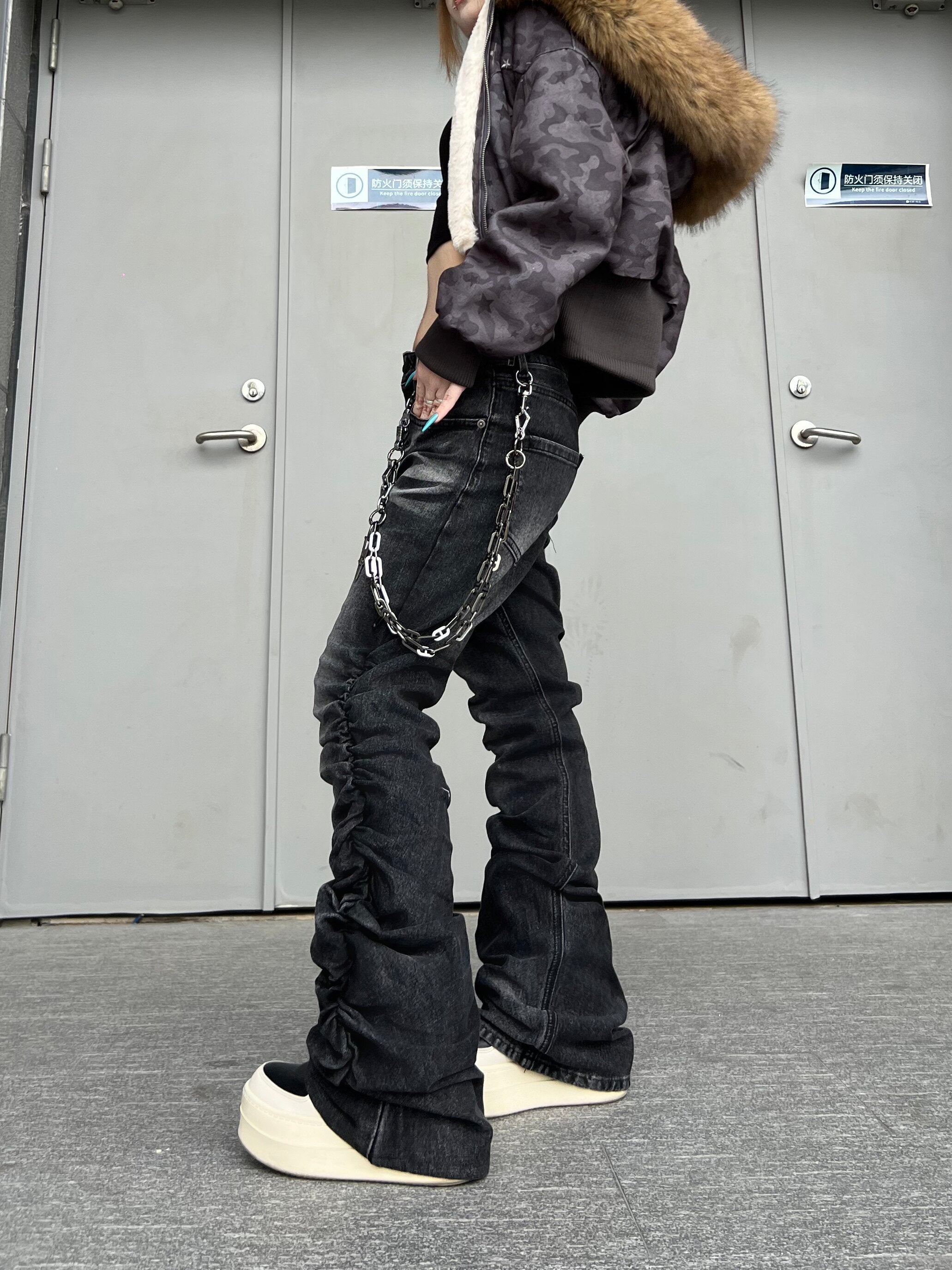 Men's Washed Stacked Straight-Leg Jeans