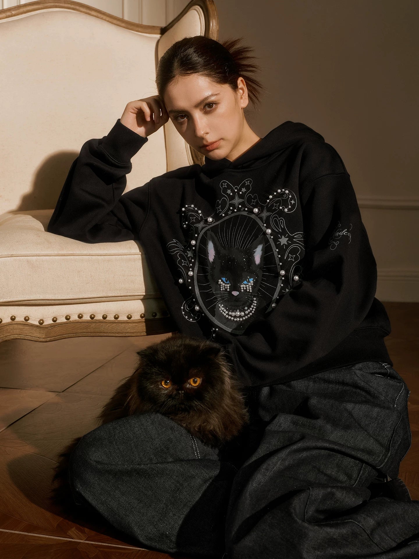 Pearl Embellished Mystic Cat Graphic Hoodie