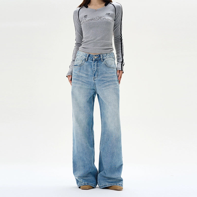 Light Wash Mid-Rise Wide-Leg Jeans