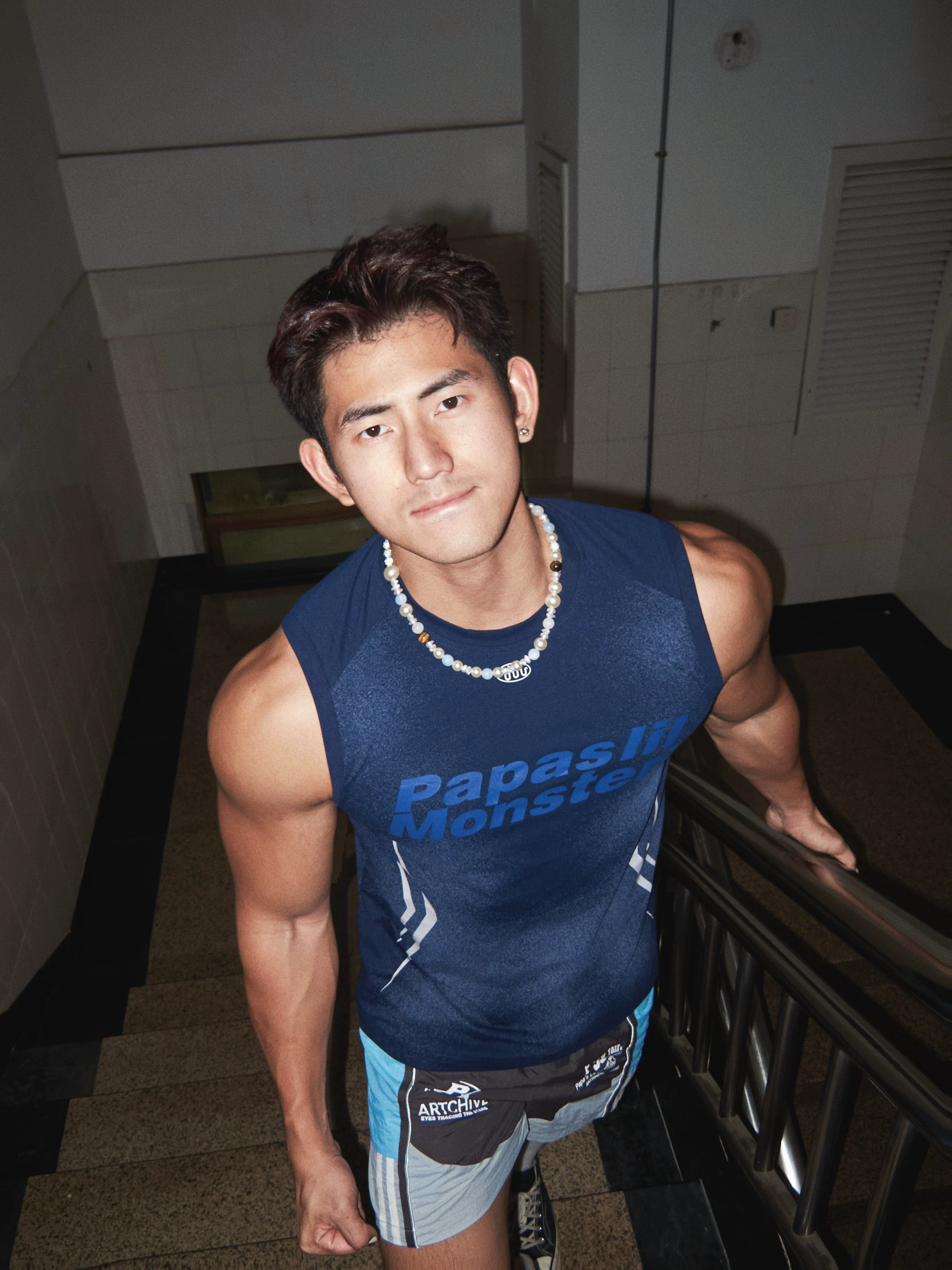 Navy Slash Compression Tank