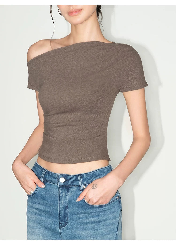 Slope One-Shoulder Tee