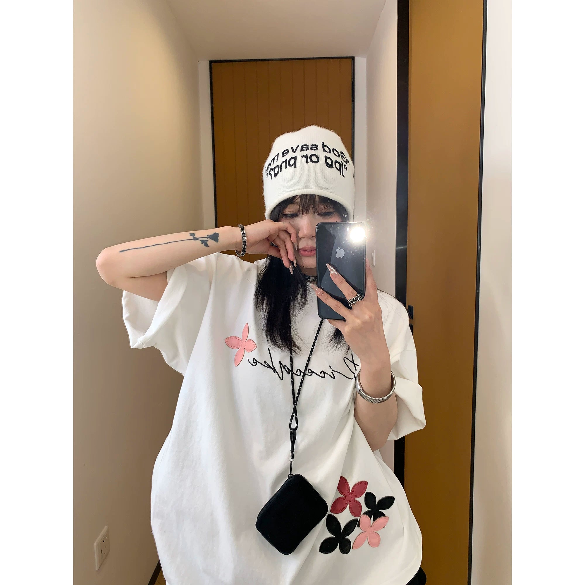 Blossom Script Oversize Tee