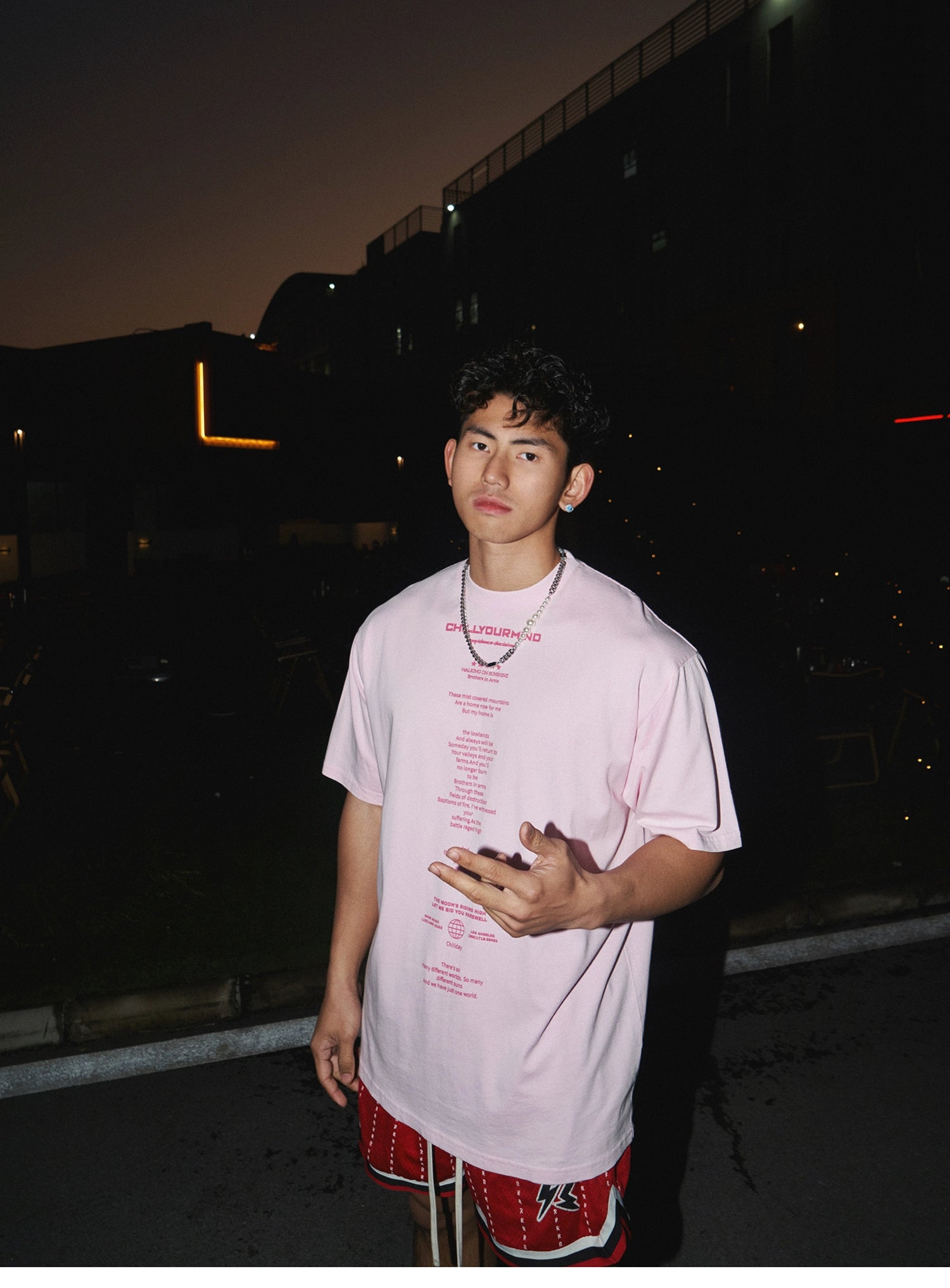 Oversize Graphic Streetwear T-Shirt