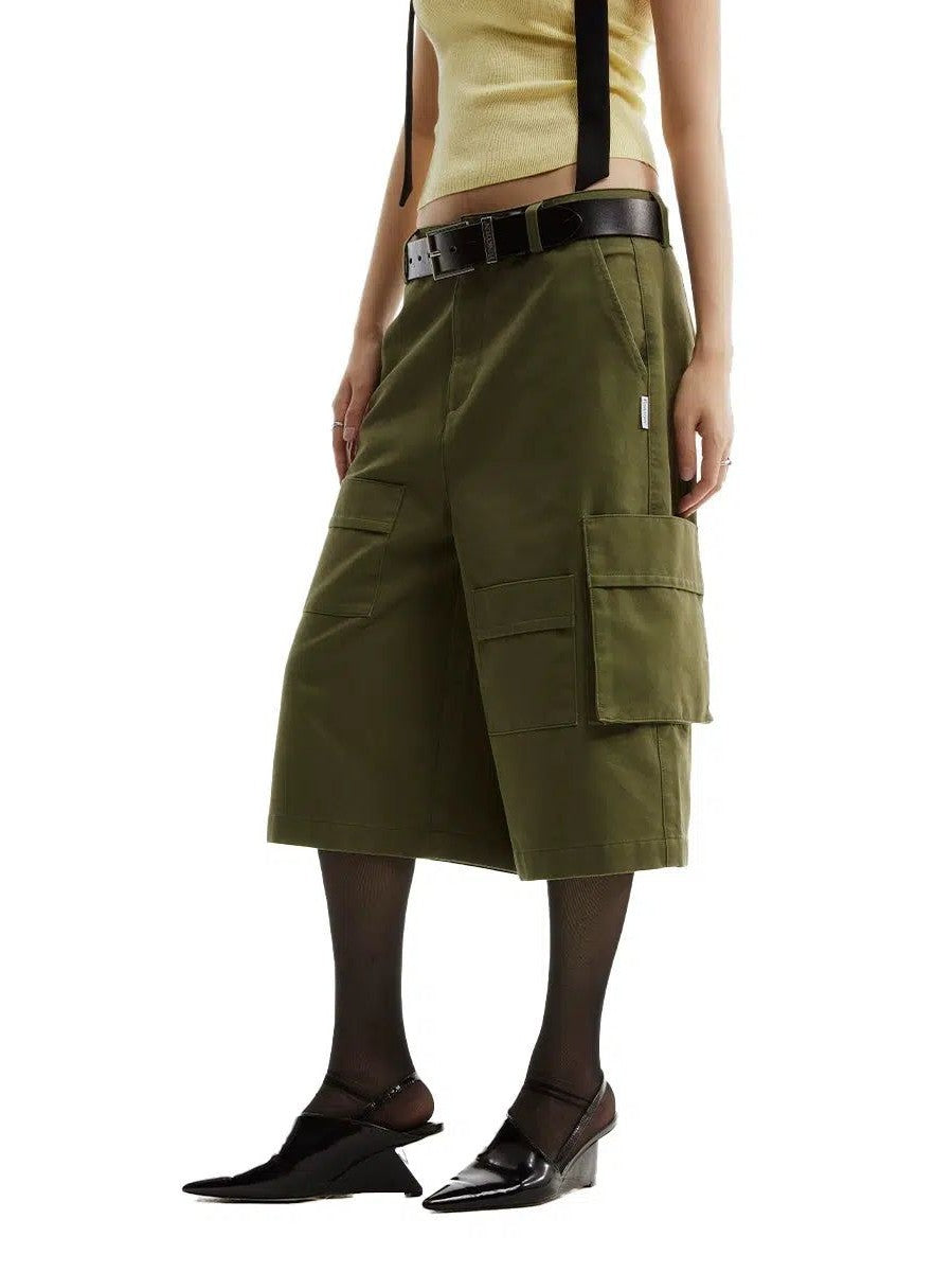 Scattered Flap Pocket Shorts - chiclara