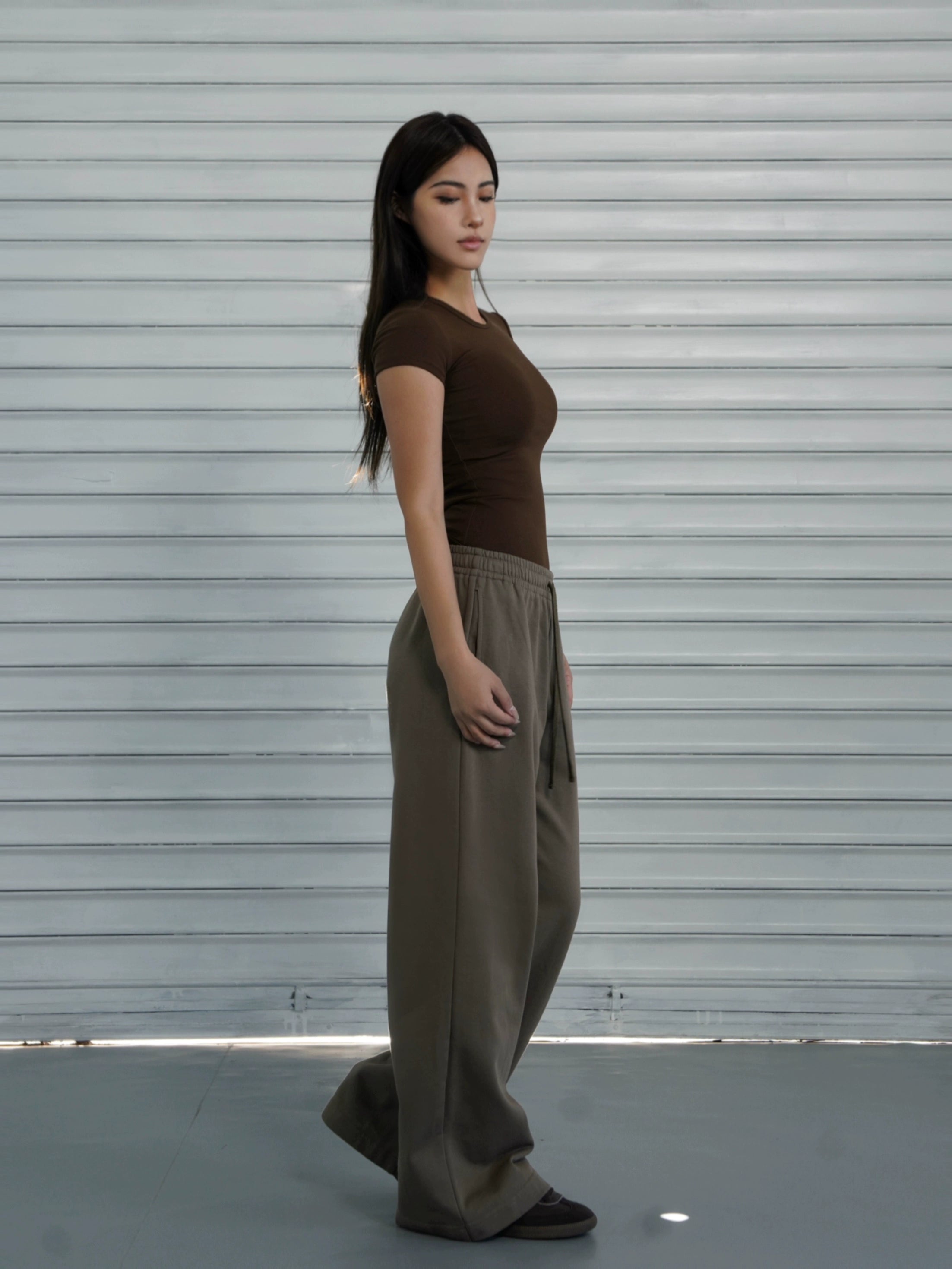 Pantalon sportif à pattes droites en ligne lâche