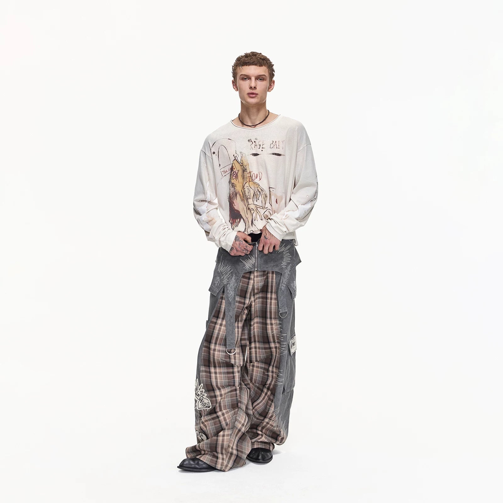 Detachable Waistband Plaid Cargo Pants in Grey