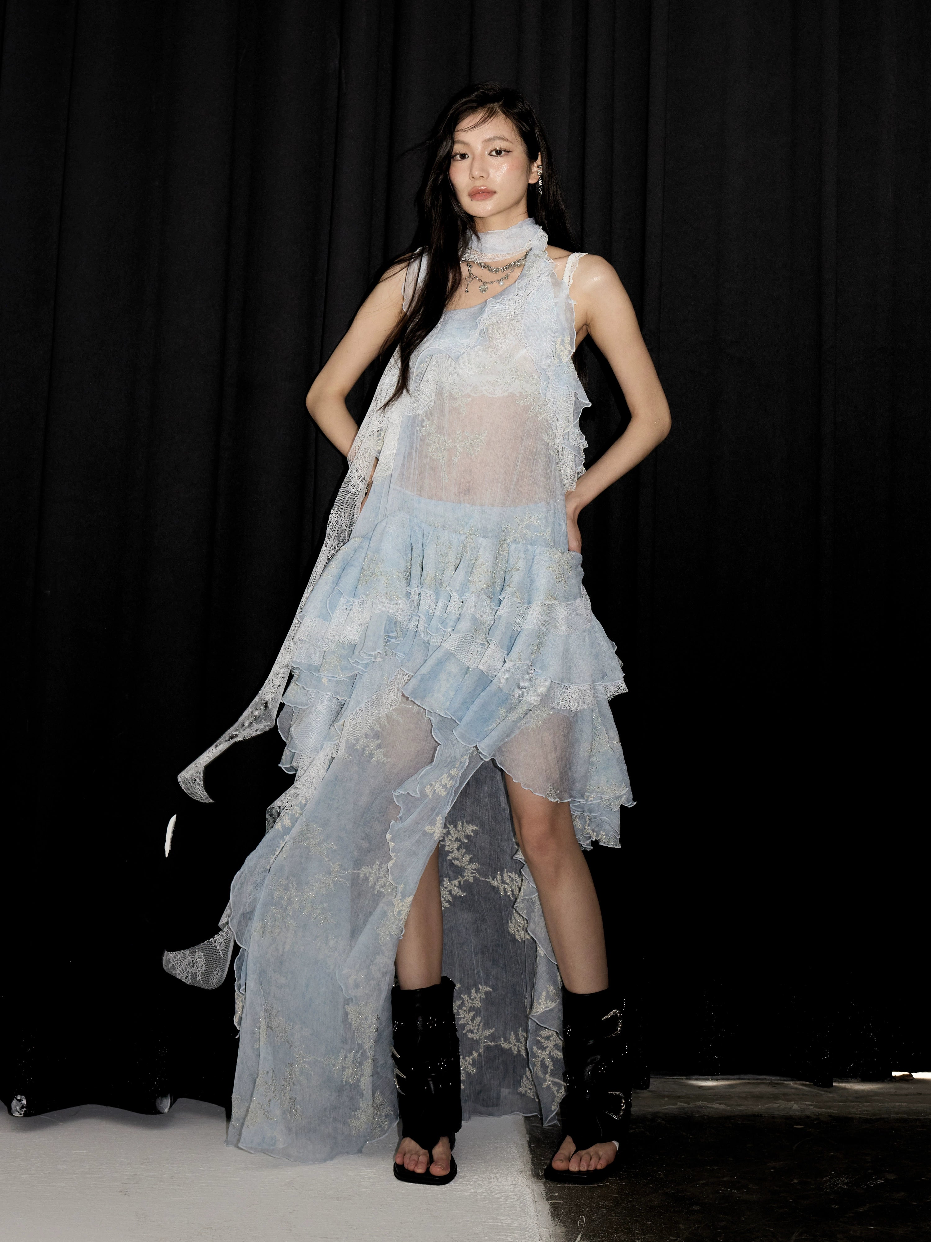 Ruffle Edge Neck Vest Dress Set