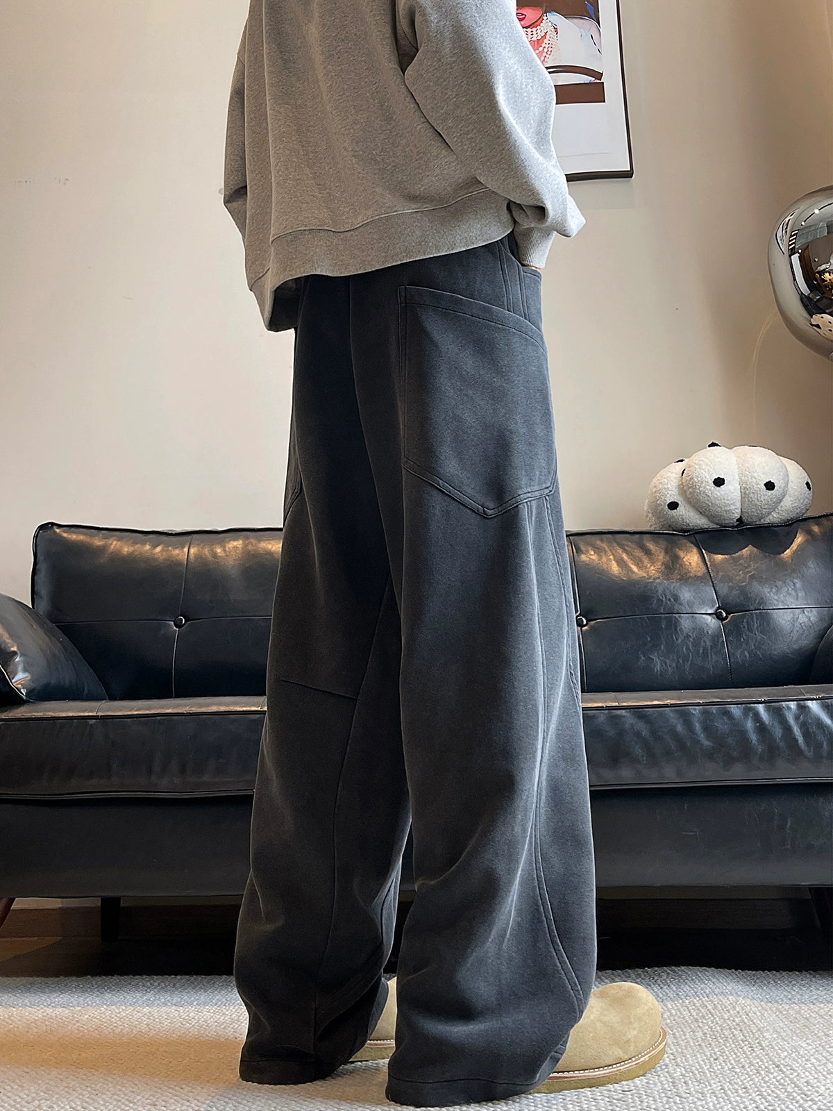 Wide-Leg Black Drawstring Sweatpants with Large Pockets