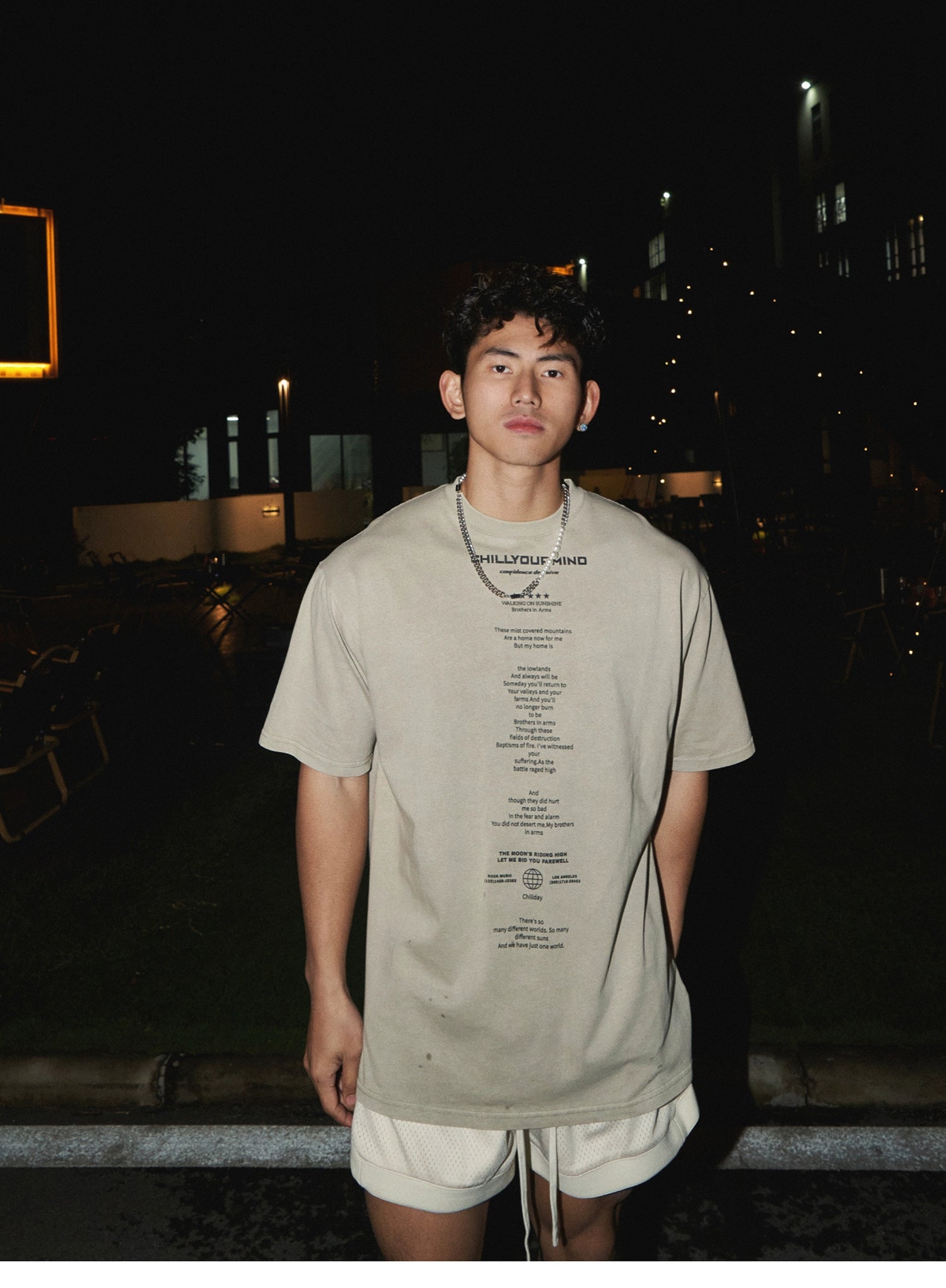 Oversize Graphic Streetwear T-Shirt
