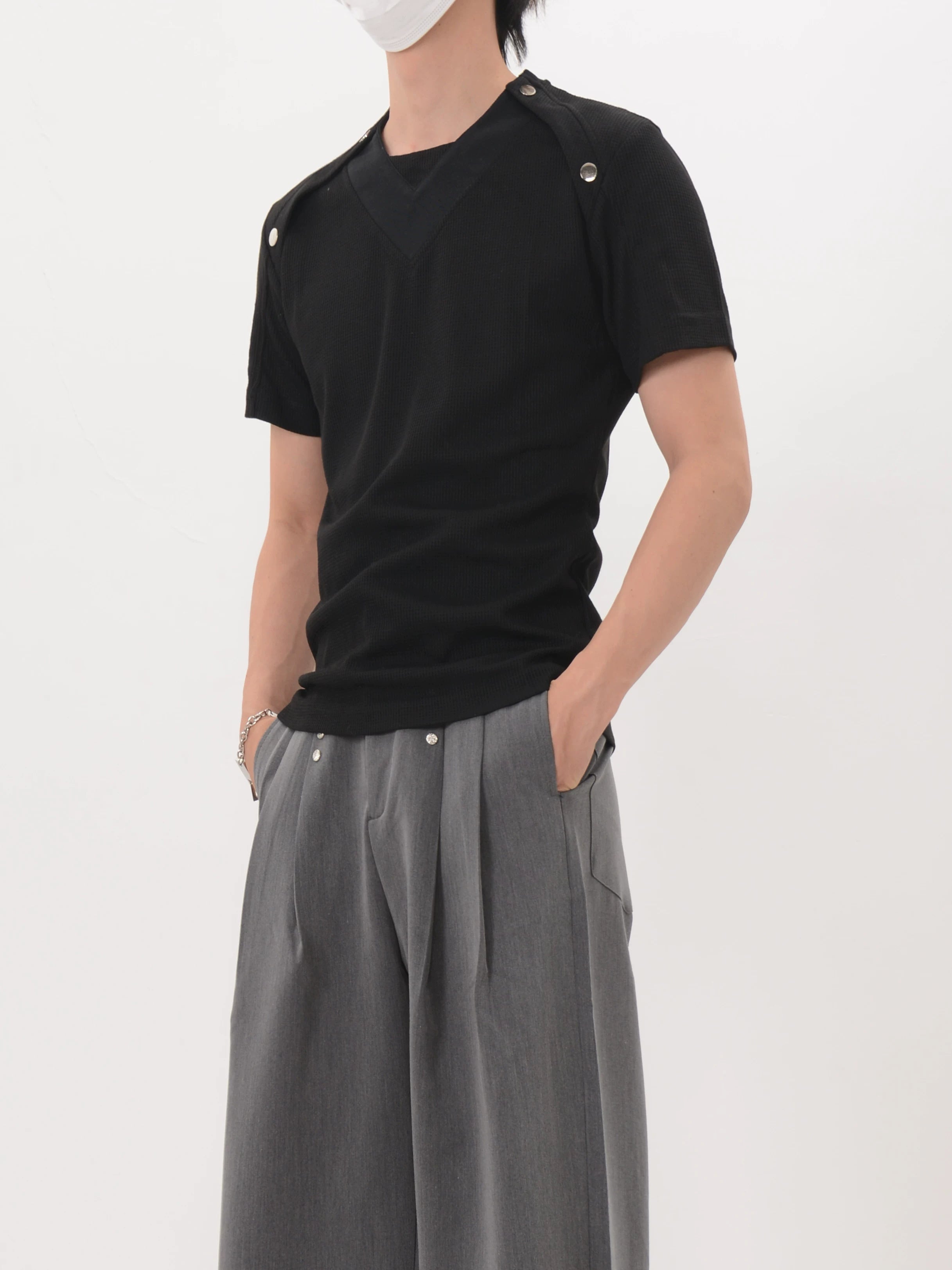 Shoulder Snap Knit Tee