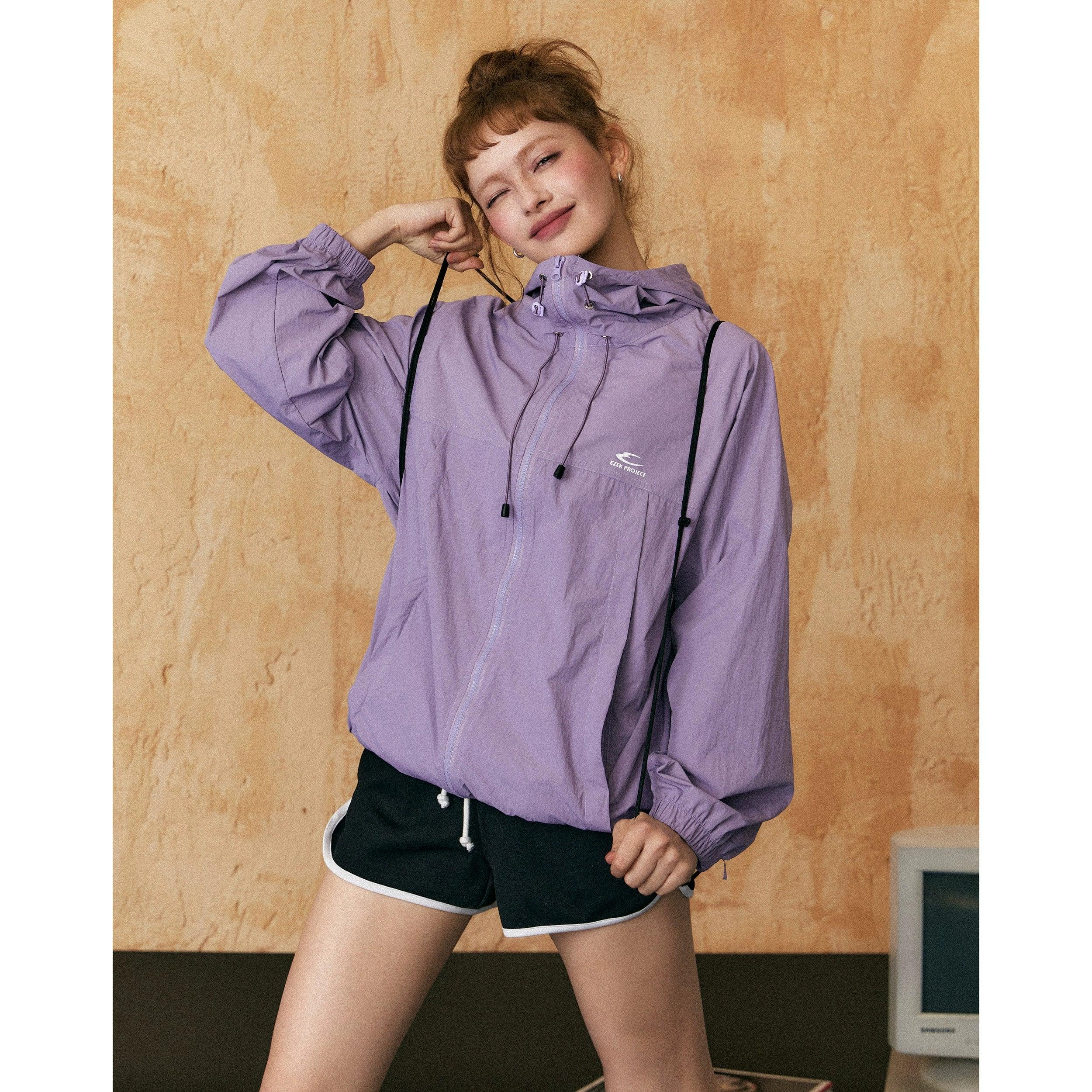 Ezek O'Neill sudadera con capucha de gran tamaño negro - chaqueta con cremallera creciente para mujeres con logotipo y capucha con cordón