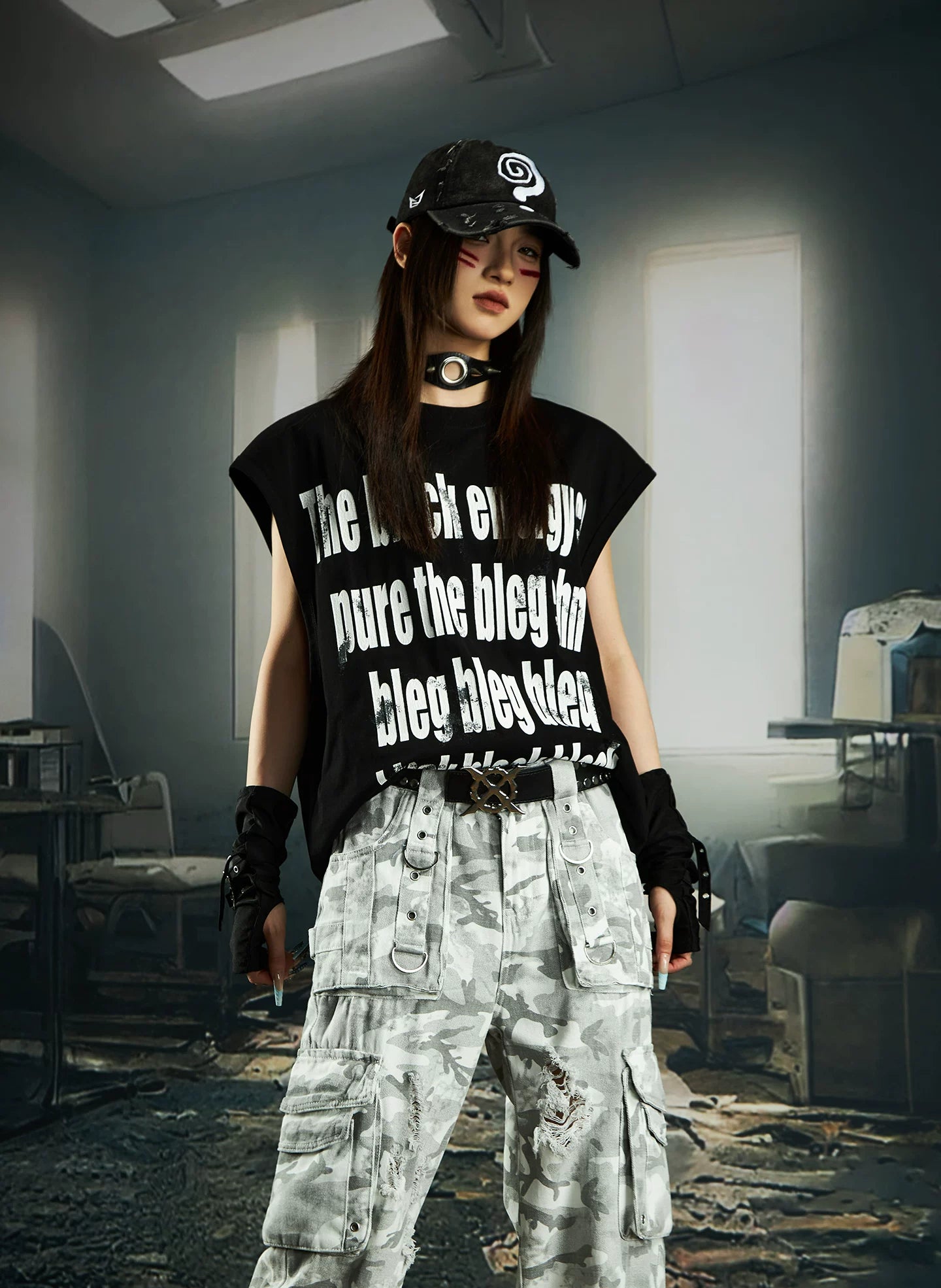 Black Energy Statement Muscle Tee
