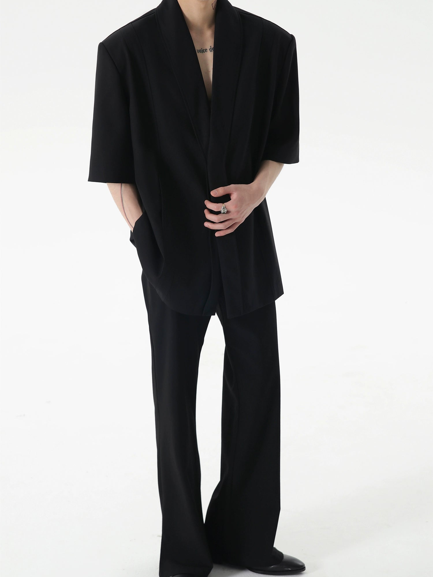 Short-Sleeve Oversized Shawl Collar Blazer
