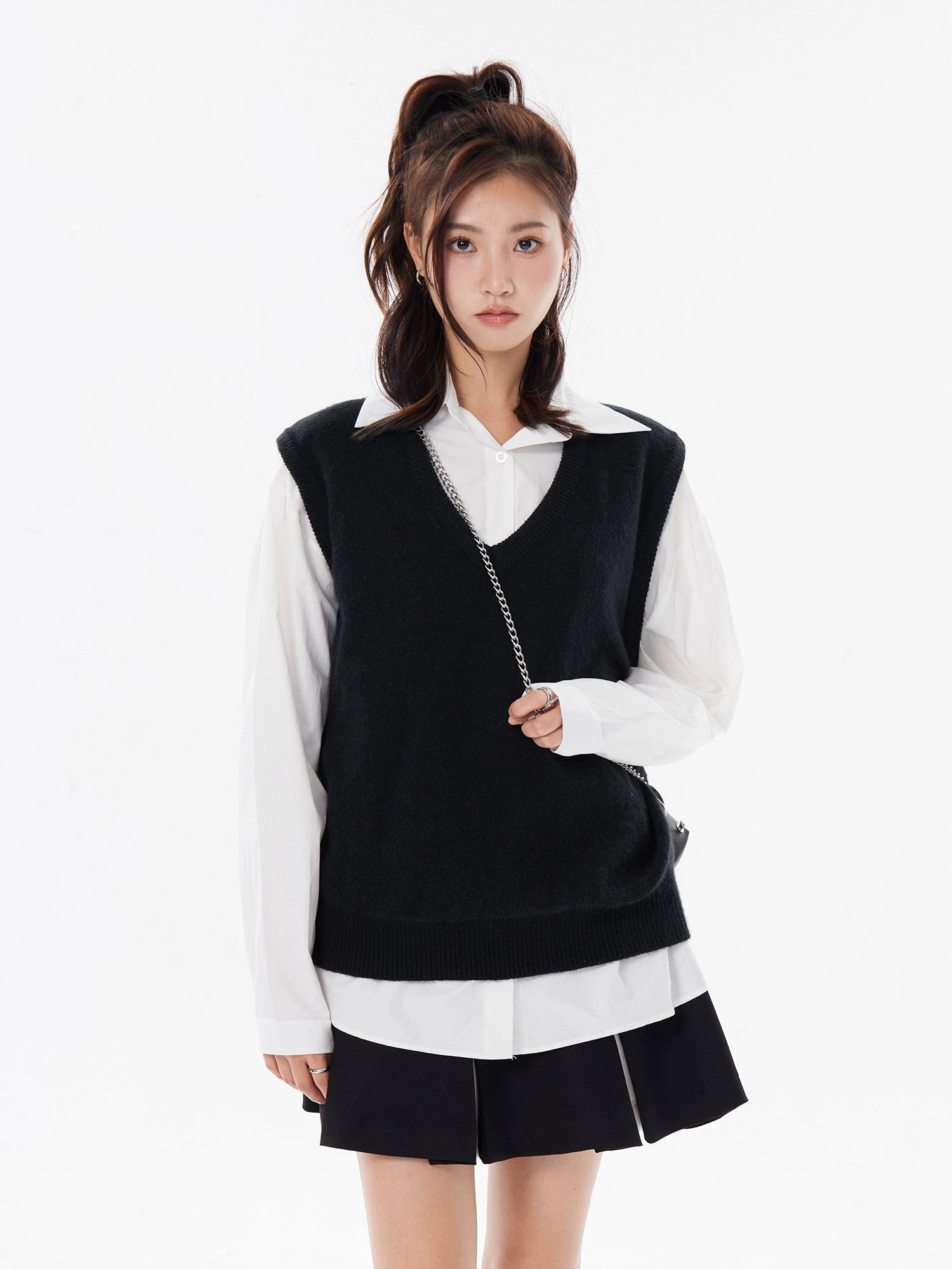 Weißes Button-Down-Hemd im Lagenlook Petite