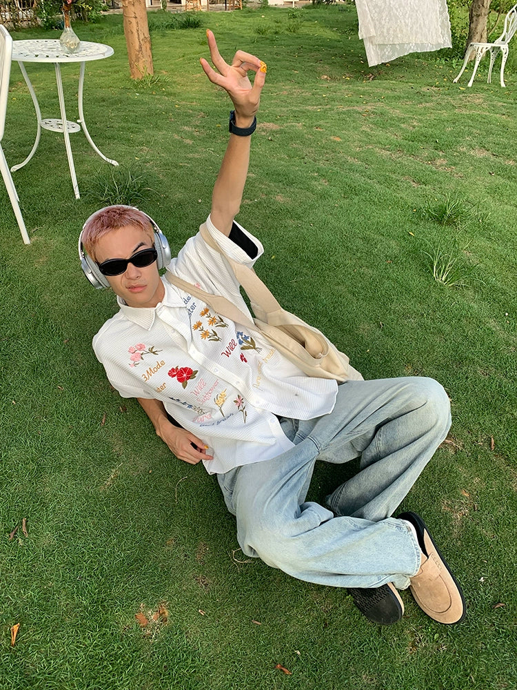 Light Embroidered Floral Short Sleeve Shirt