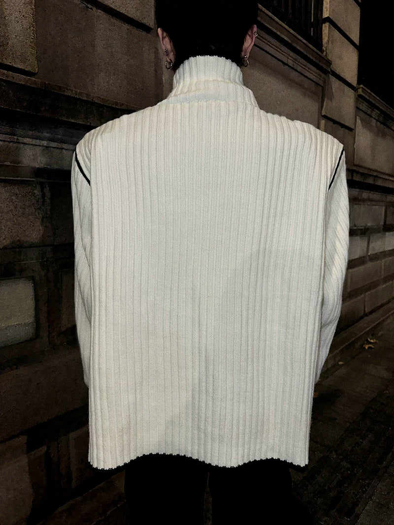 Monolith Spire Pinfield Cardigan
