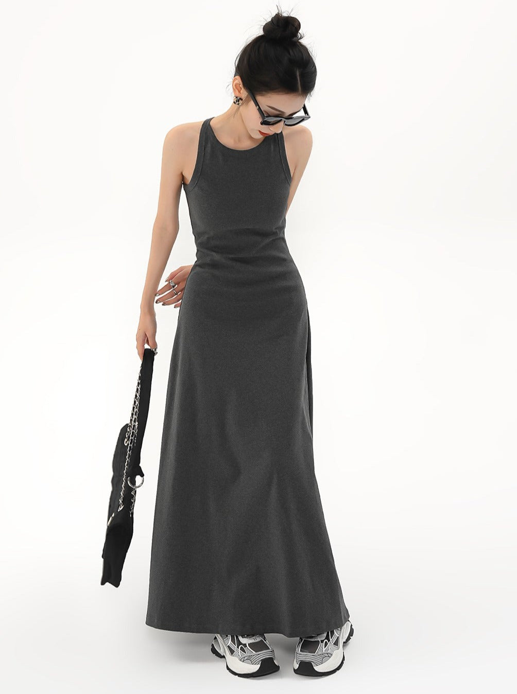 Vestido maxi negro sin mangas - vestido de noche columna de cuello alto