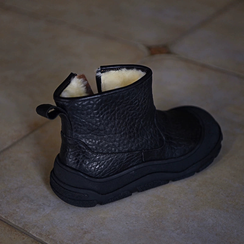 Black Shearling-Lined Winter Boot with Zipper