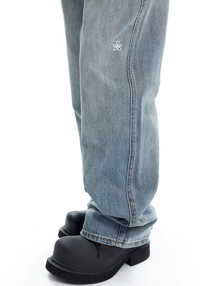 Jeans de mezclilla de pierna ancha de la luz