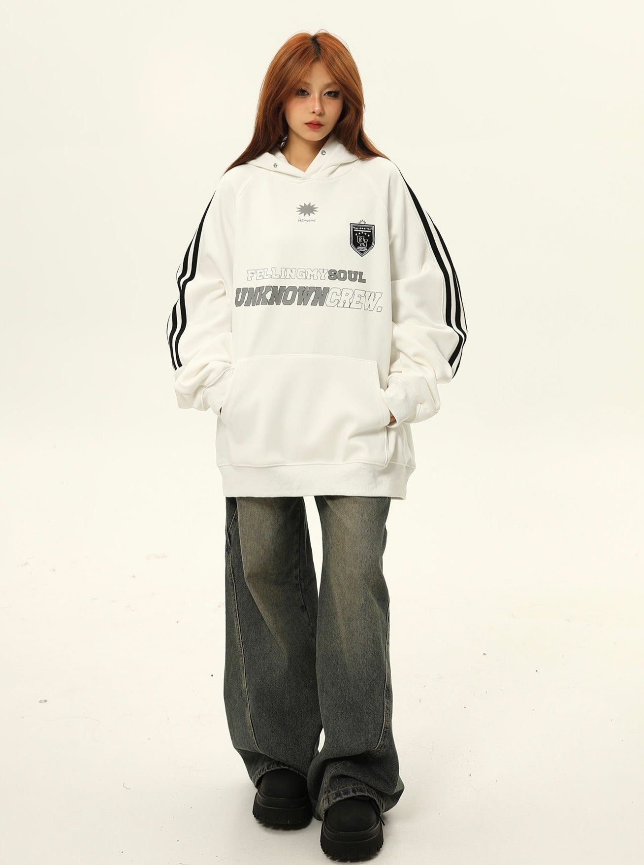 운동 스타일 그래픽 후드 재킷