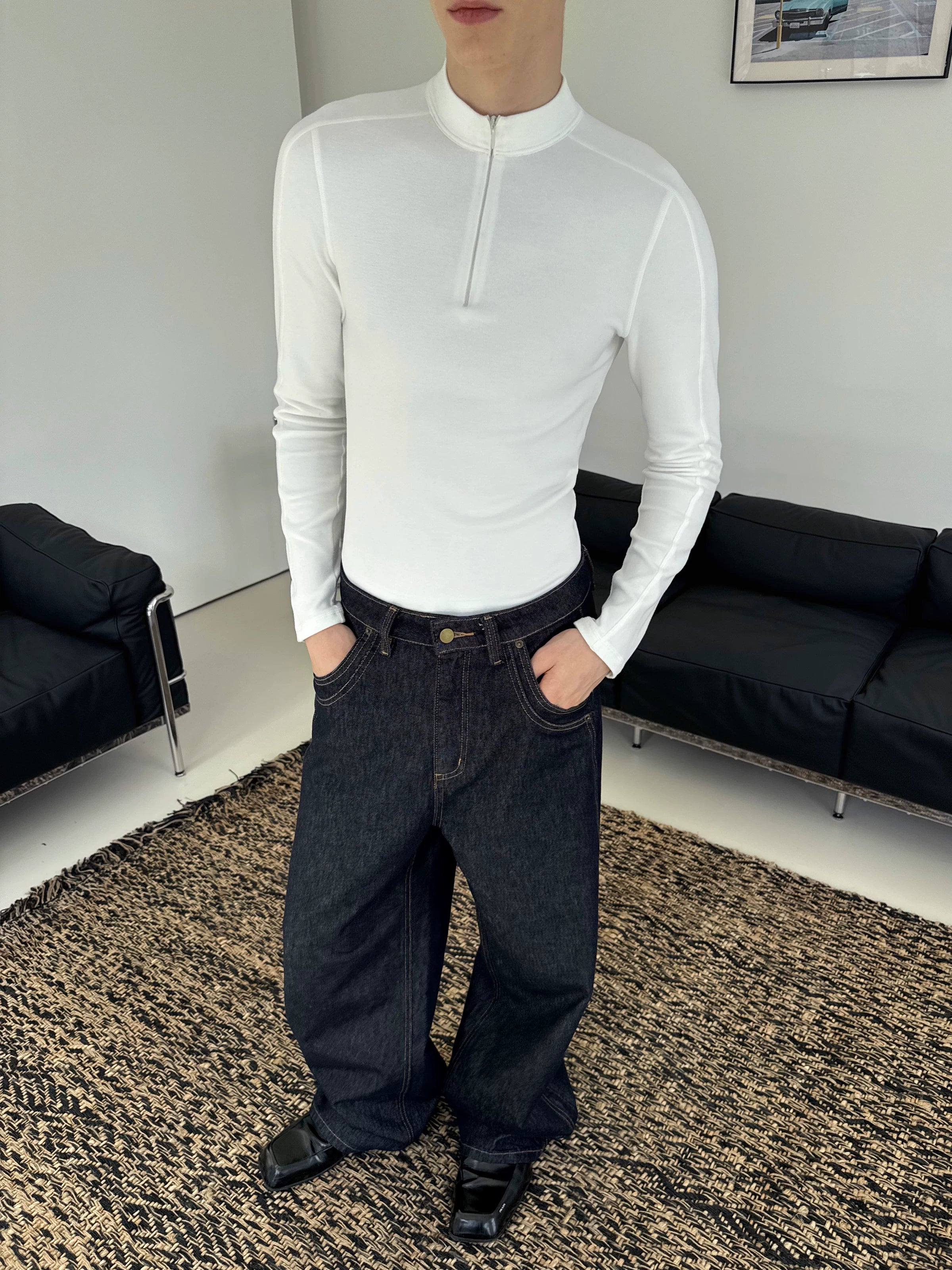 Noir Axis Mockneck Top