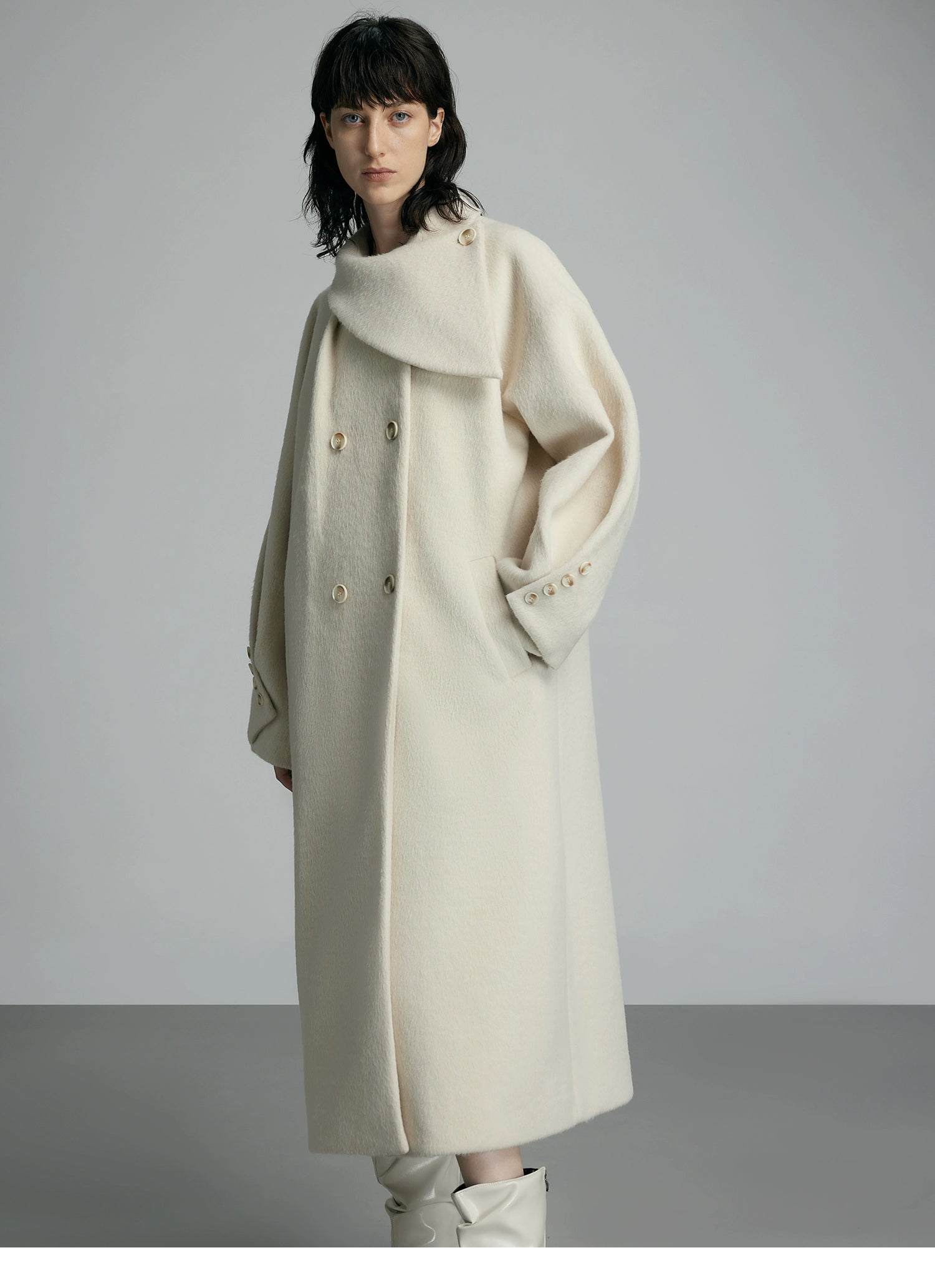 오버사이즈 크림 울 겨울 코트