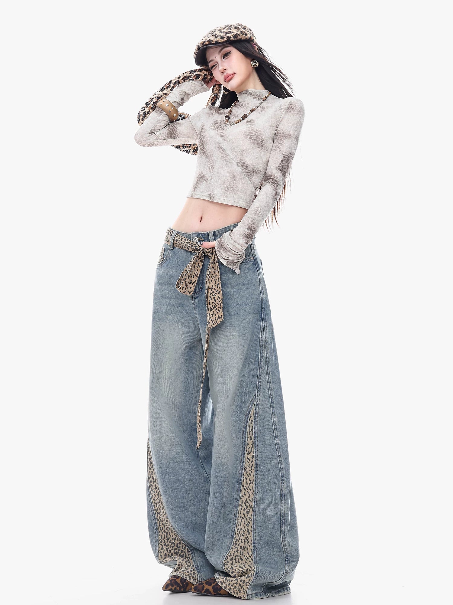 Leopard Sash Curve-Leg Wide Jeans