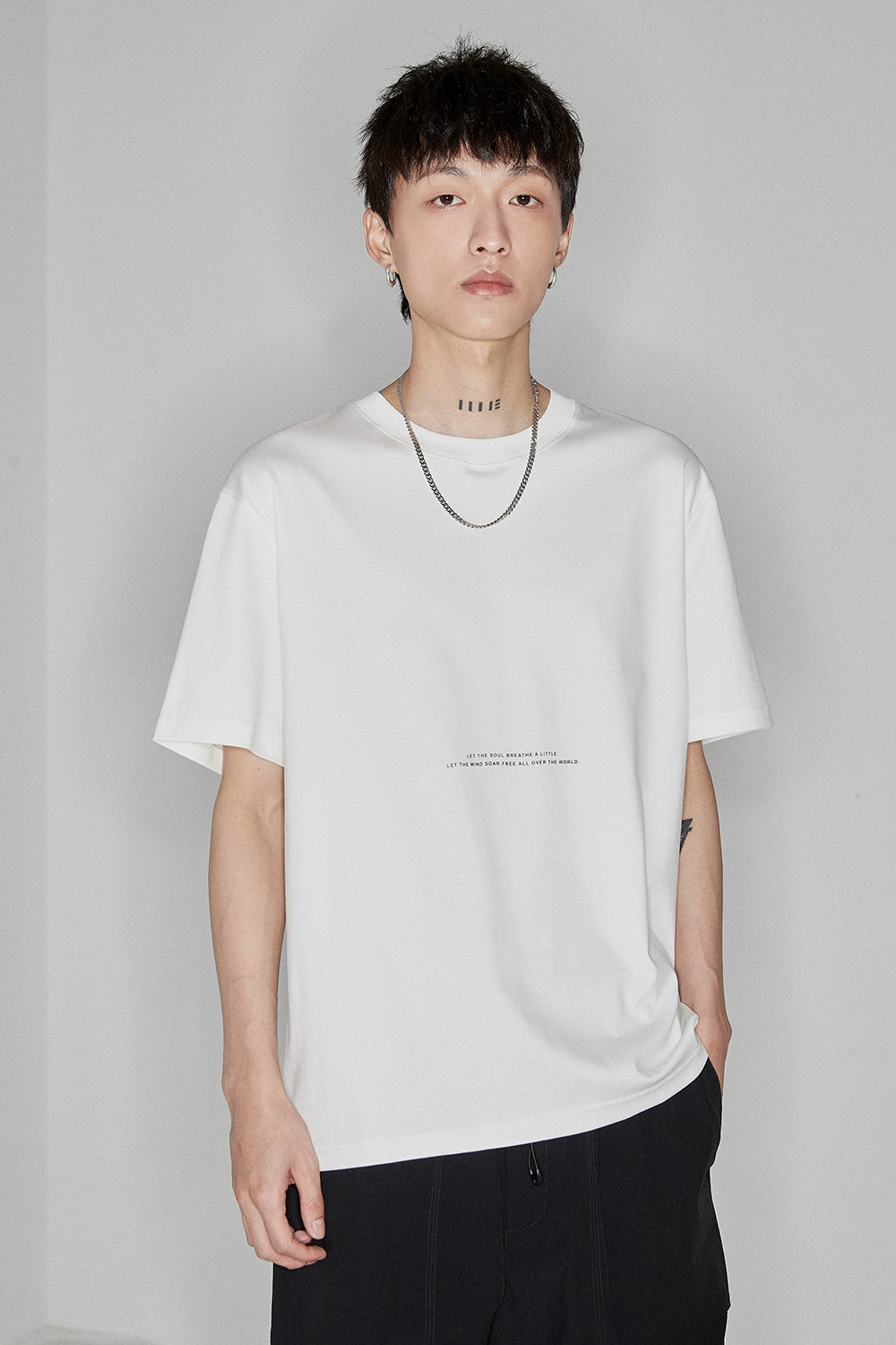 TEE estándar de impresión de letra de bloque de color