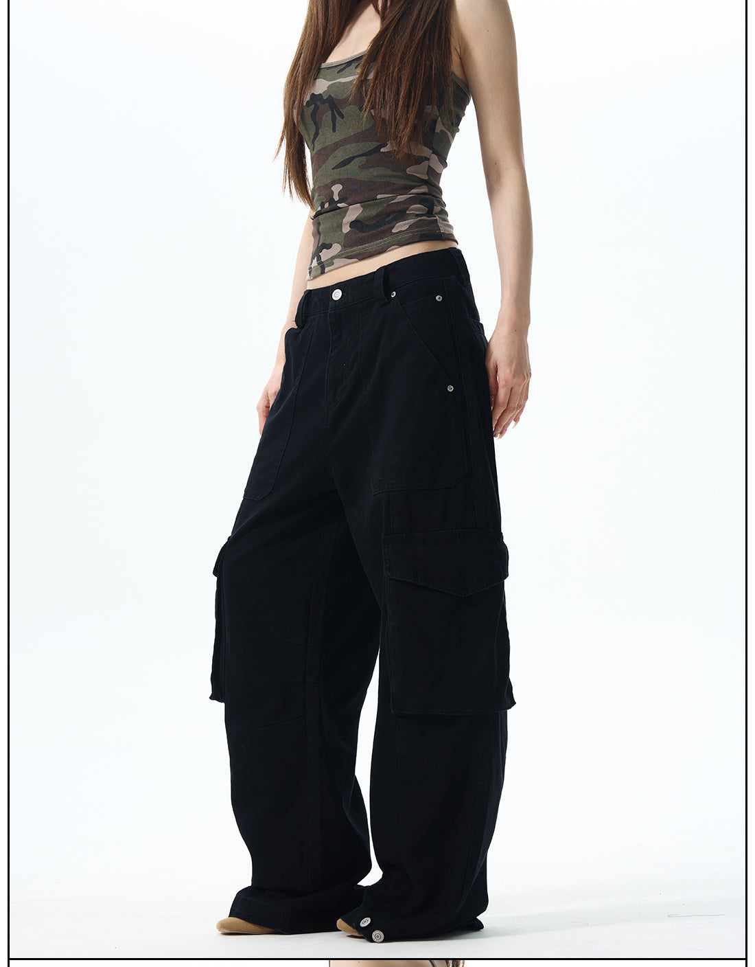 Wide Leg Cargo Pants in  Beige & Black