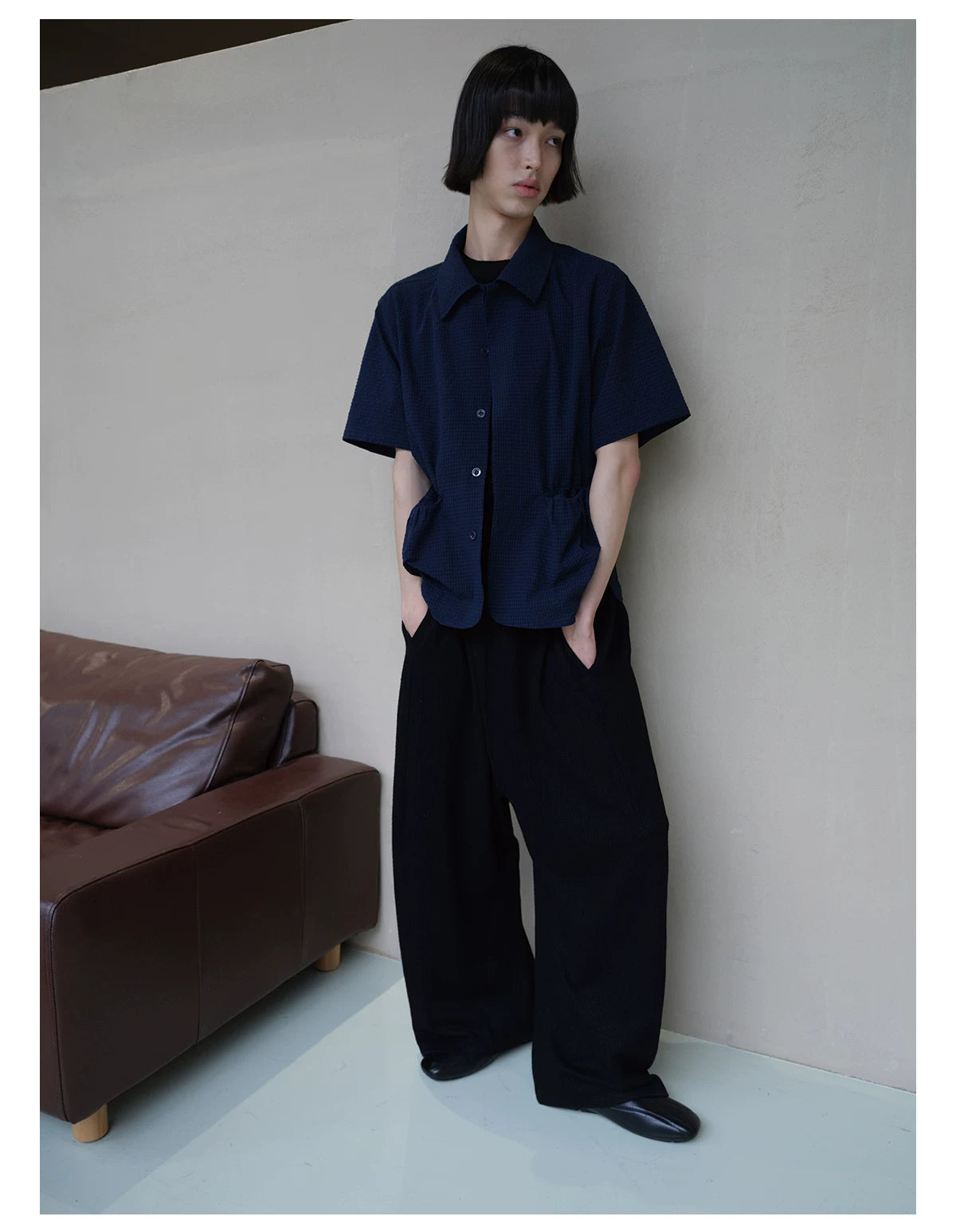 Textured Front Patch Pockets Short-Sleeve Shirt