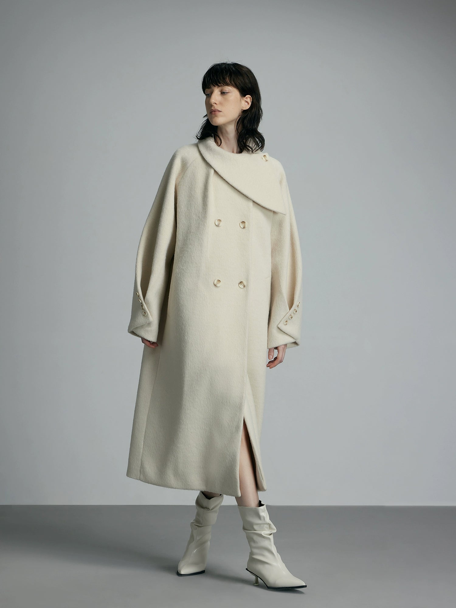 오버사이즈 크림 울 겨울 코트
