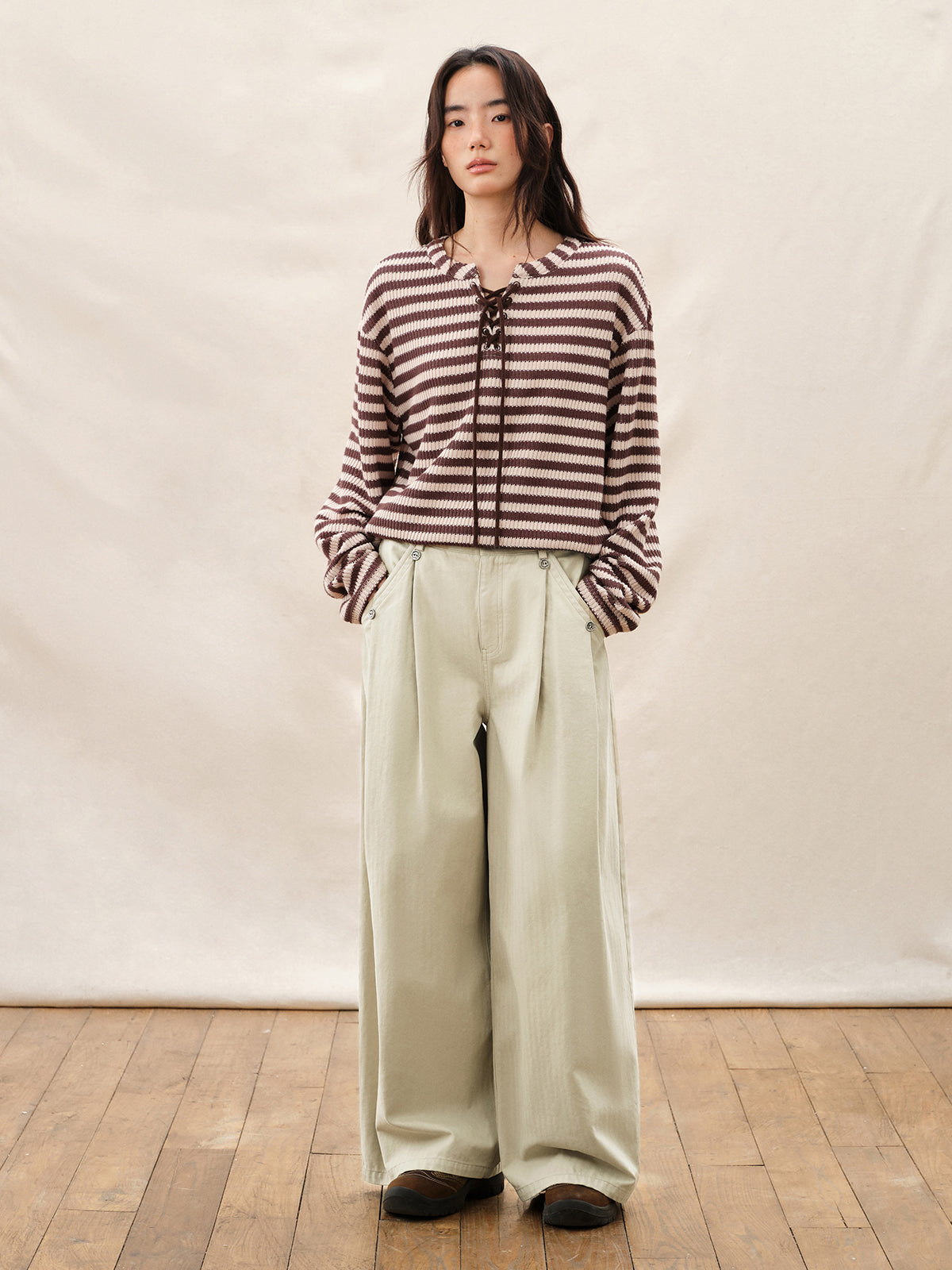 Ivory Wide Leg Pleated Pants