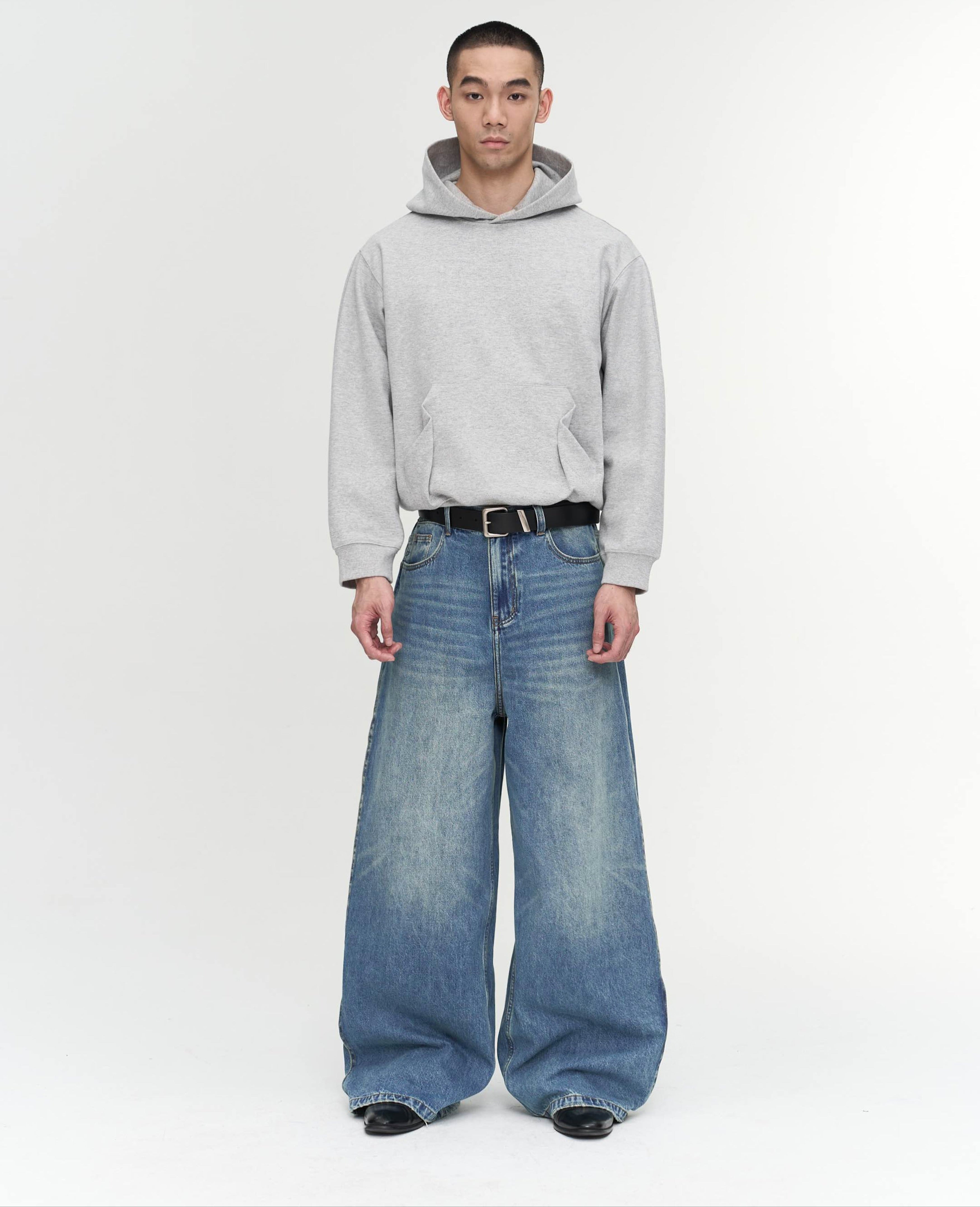 Classic Wide-Leg Denim Jeans