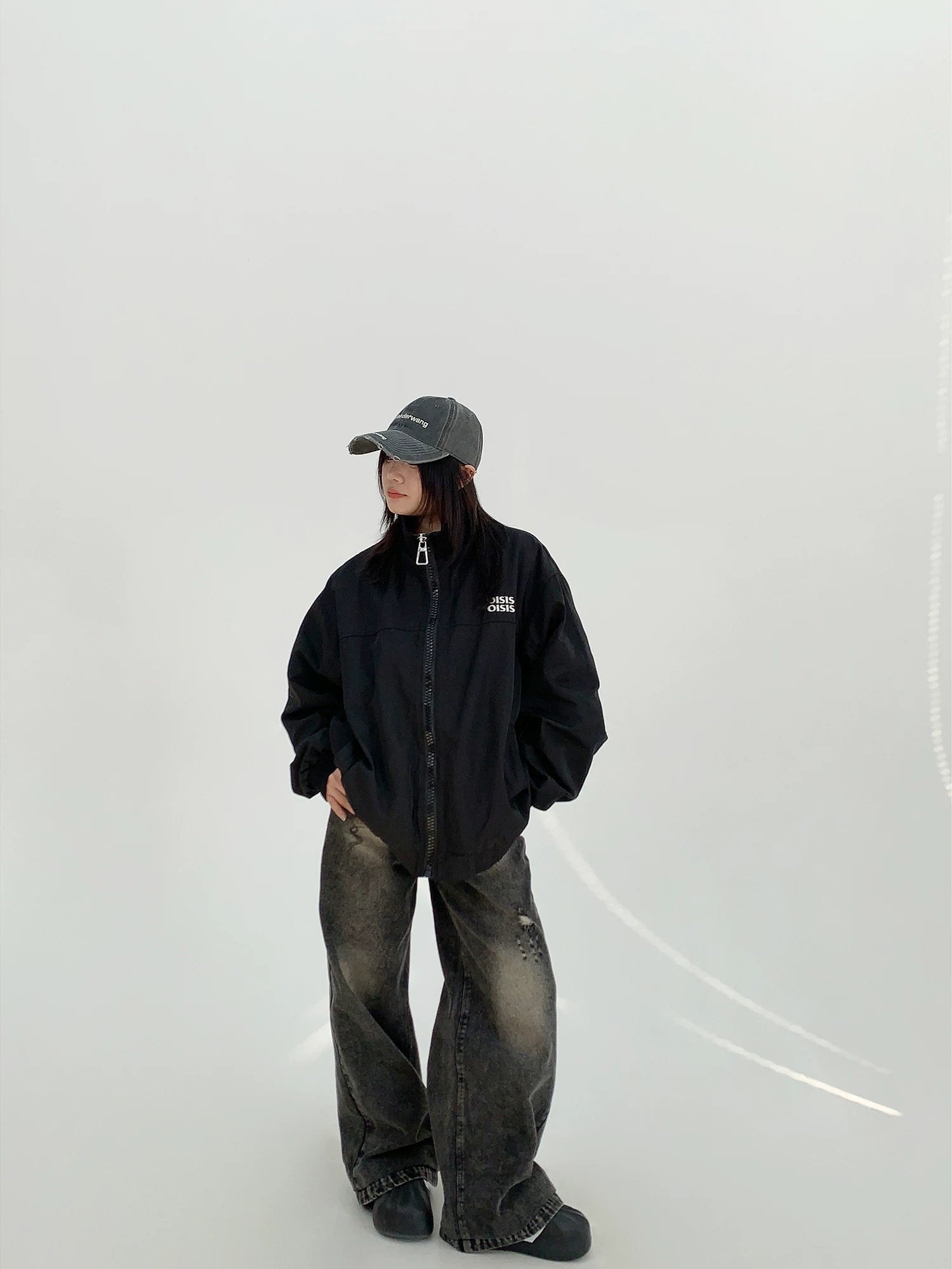 Oisis Cloud Windbreaker Jacket