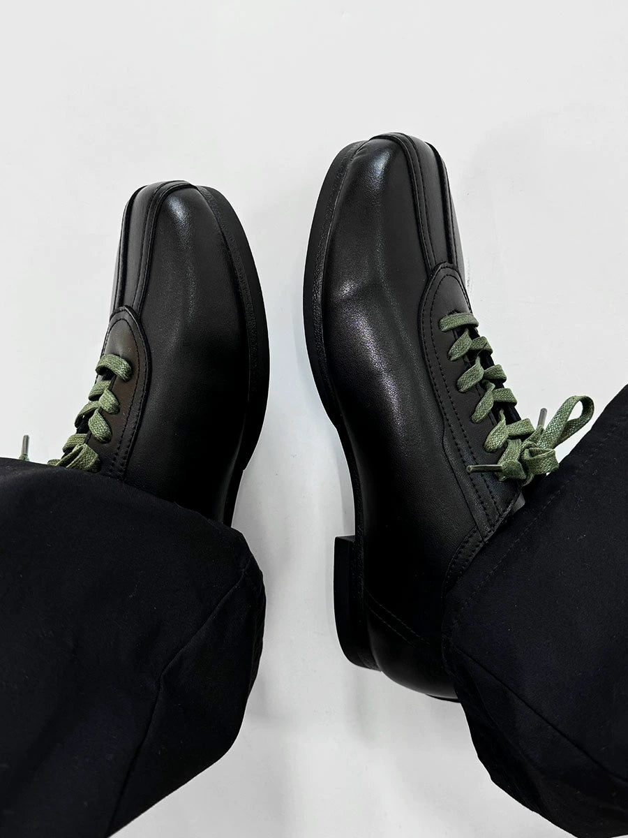 Black Split-Toe Derby Shoes with Green Laces