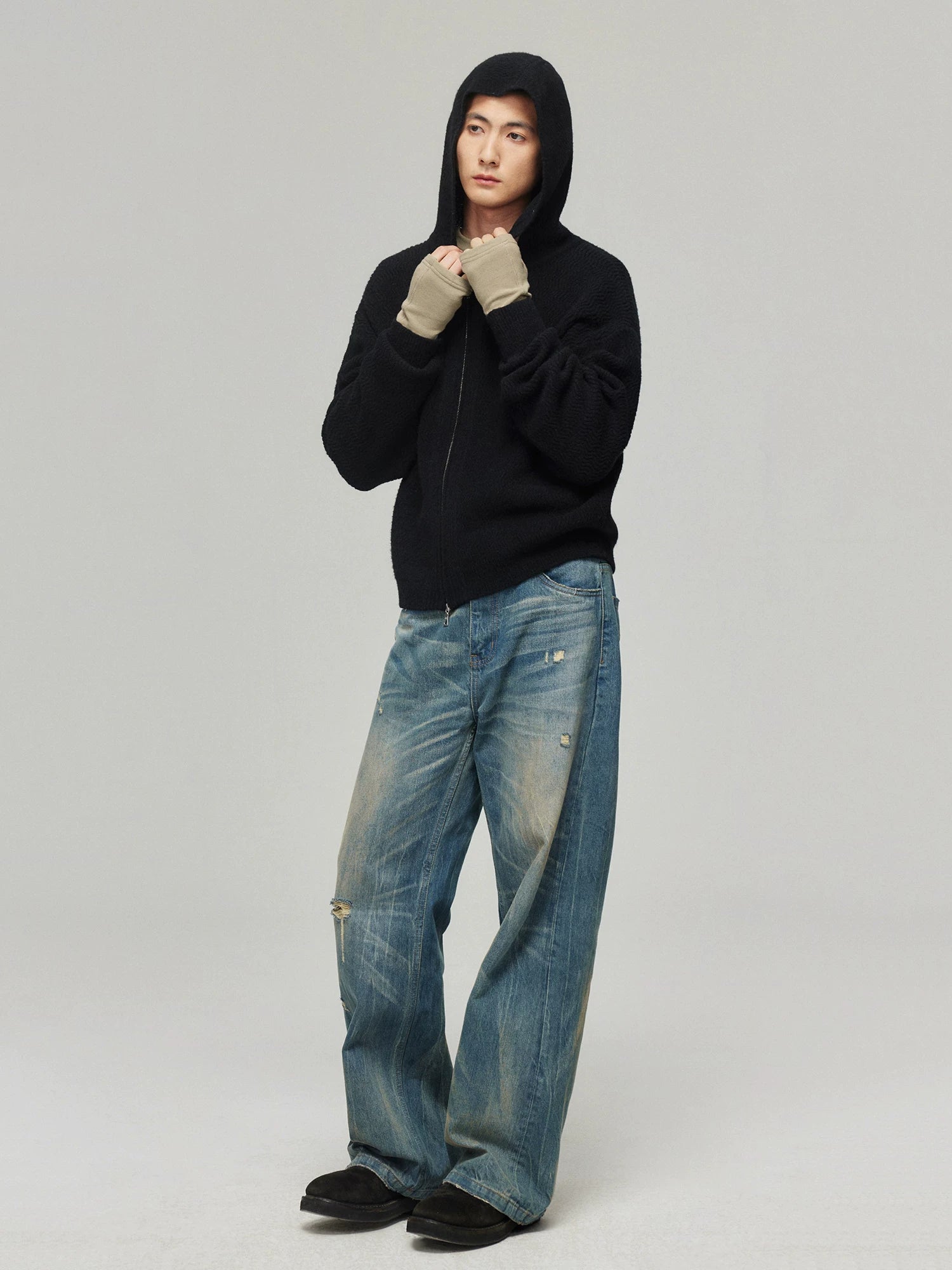 Mochafuzz Cropped Knit Hoodie