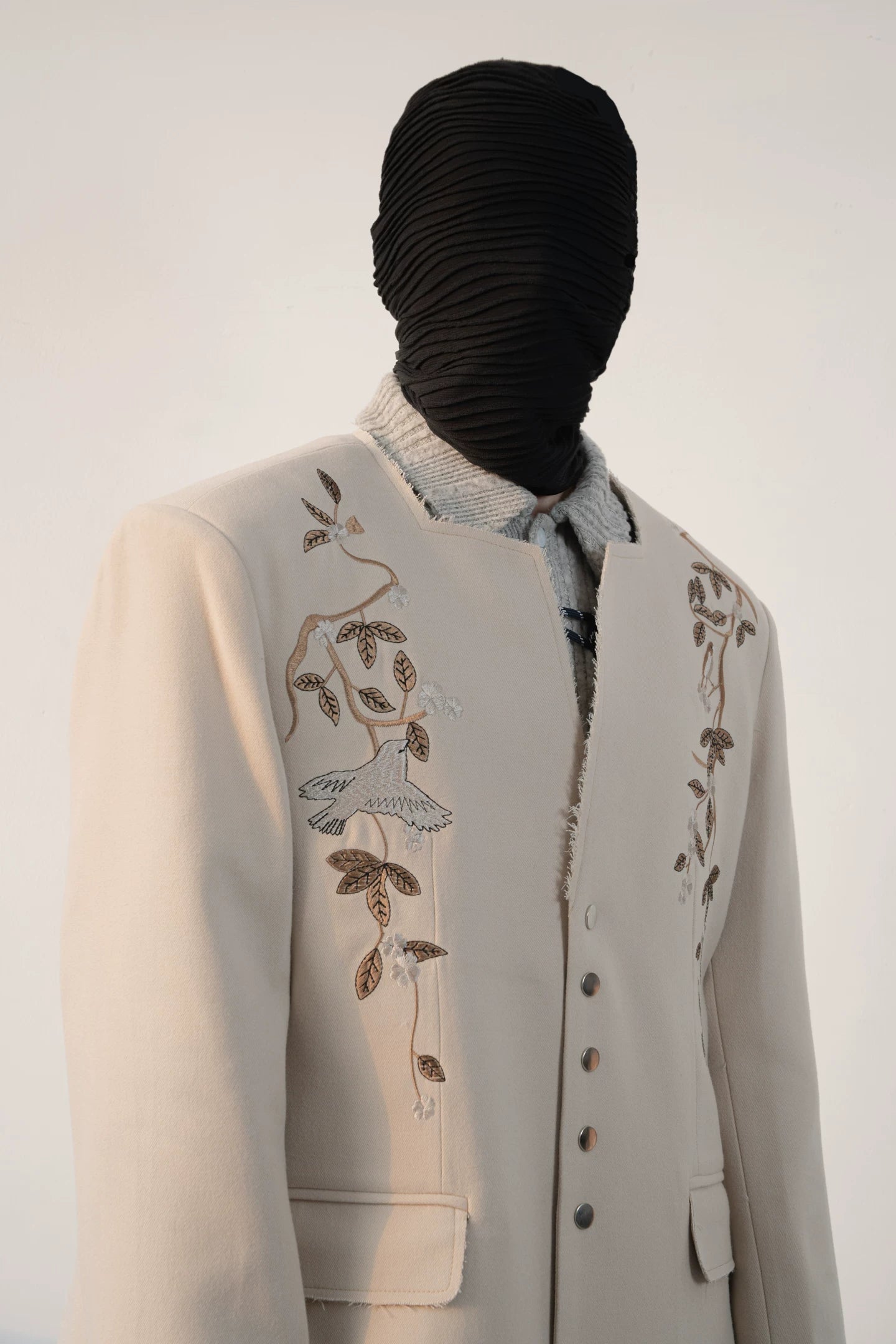 Sand Garden Embroidered Blazer
