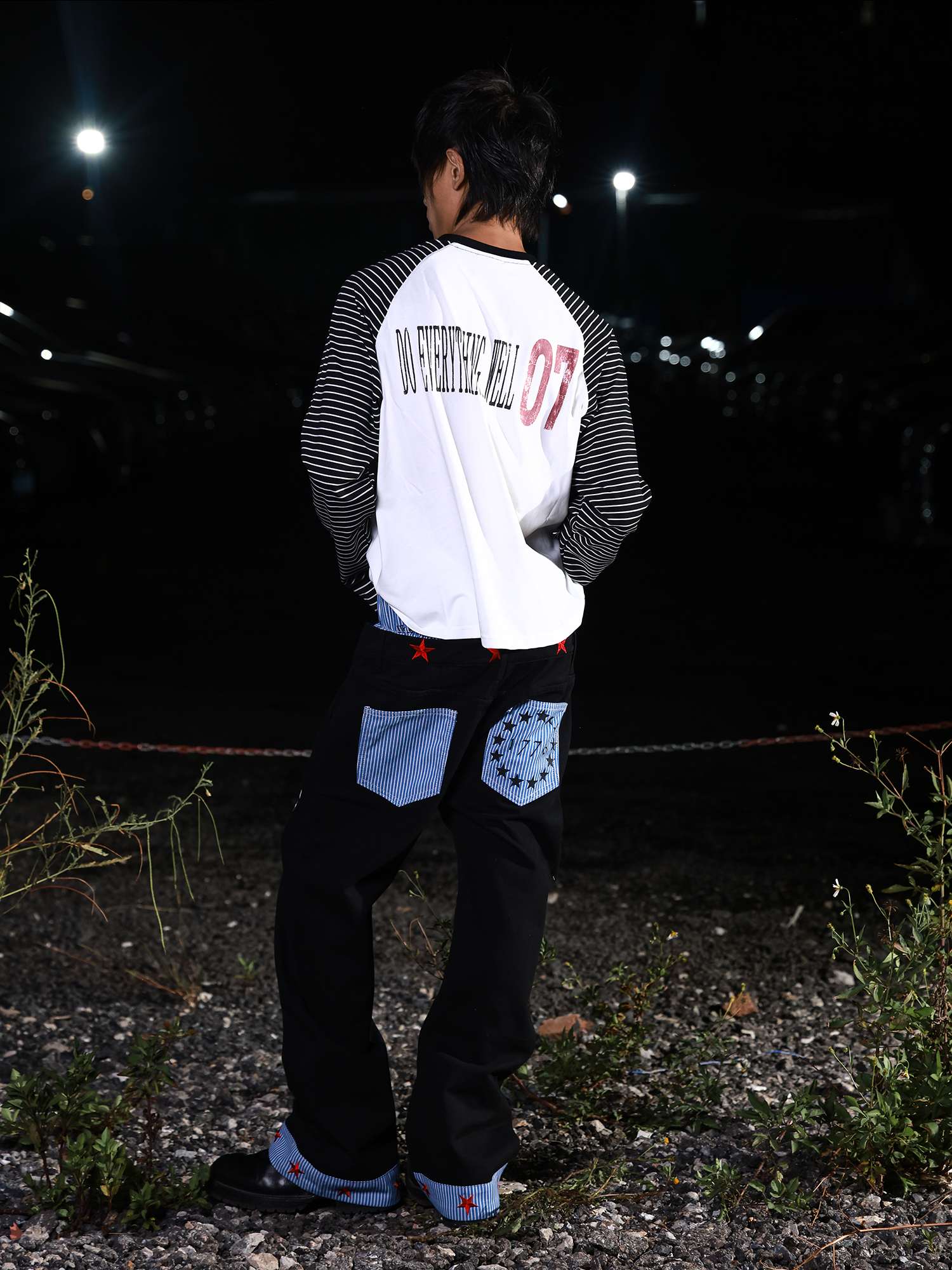 Star Cuff Wide Jeans