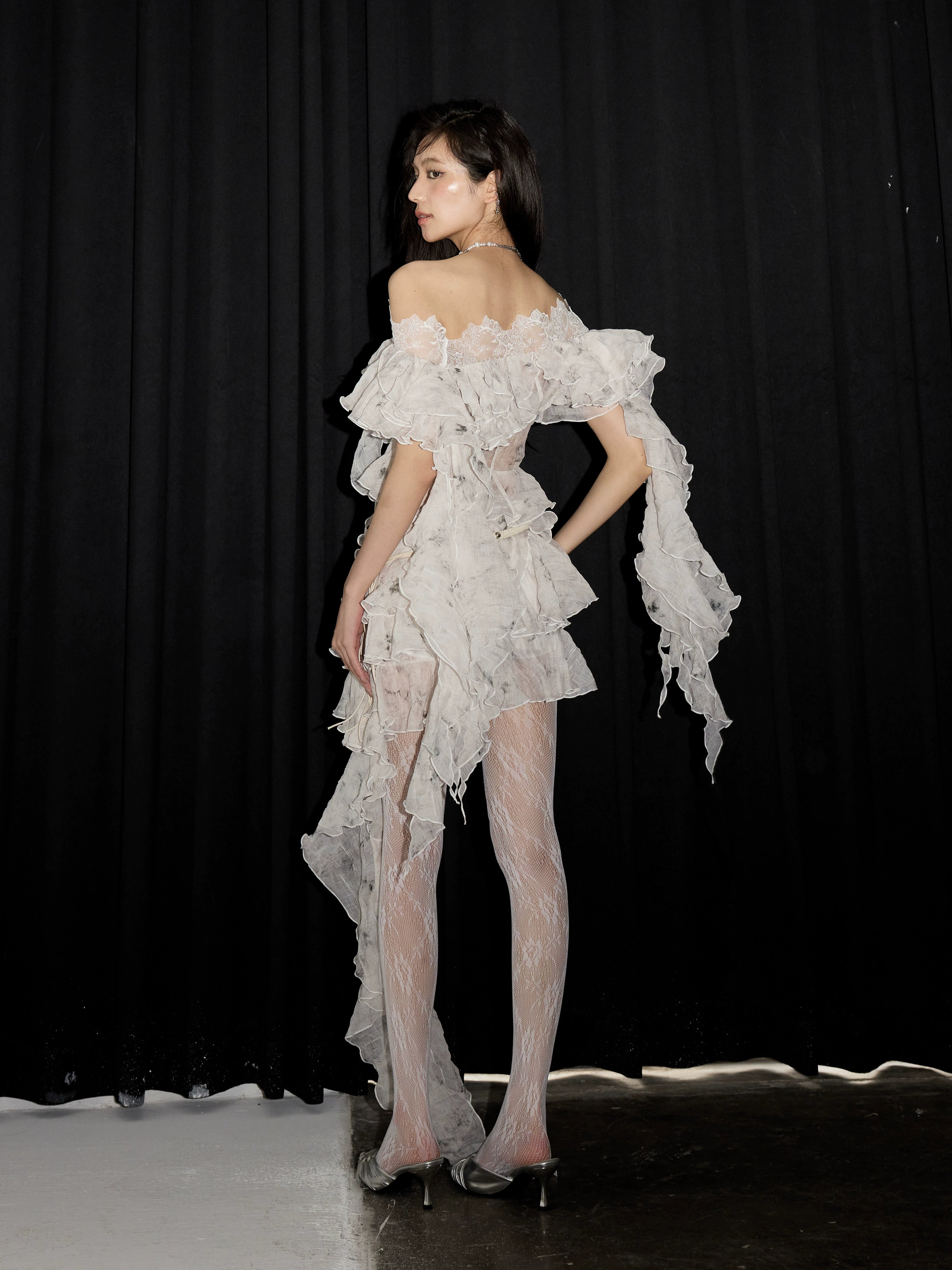 Asymmetrical Tiered Lace Ruffle Shirt in White