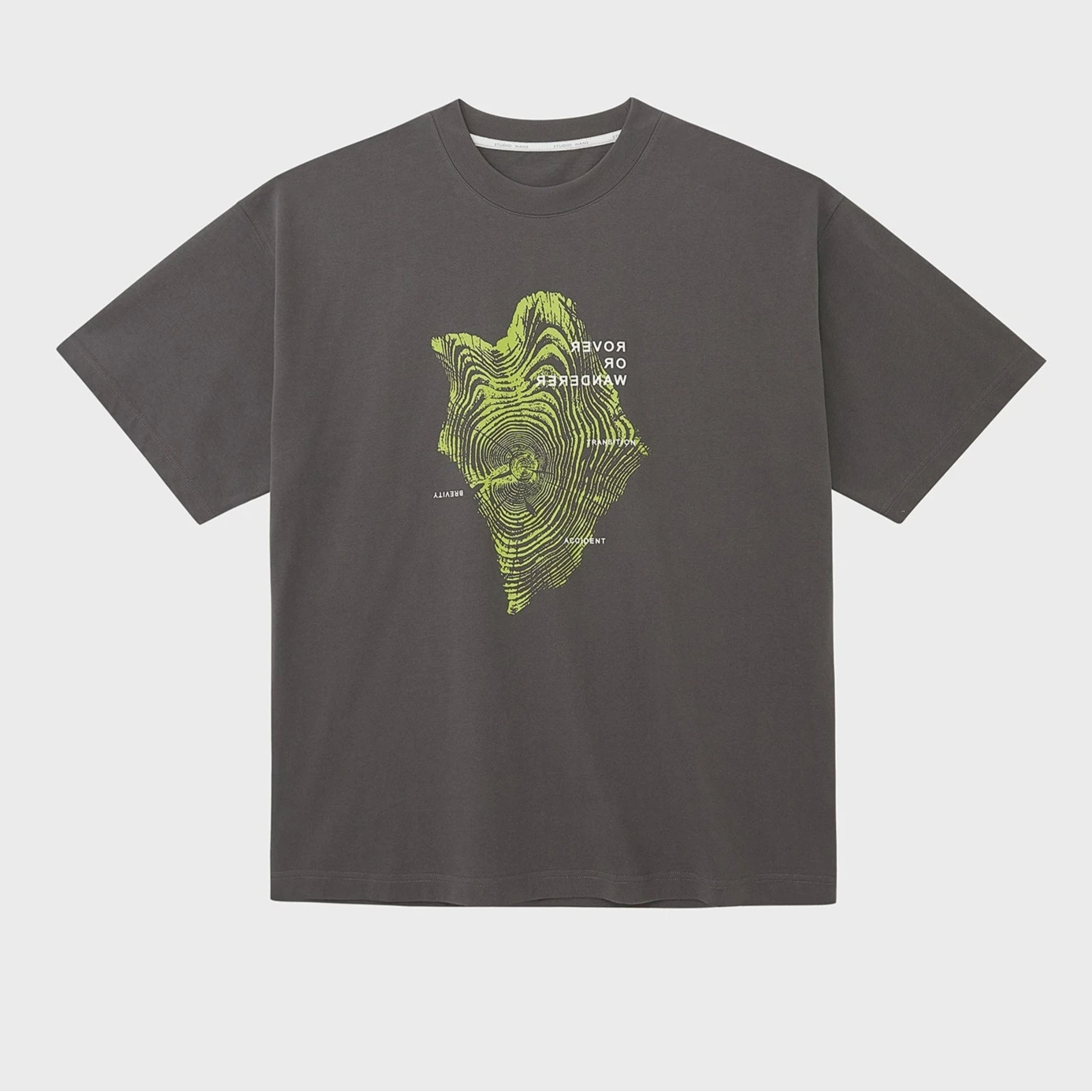 Camiseta de manga corta de impresión gráfica y letra