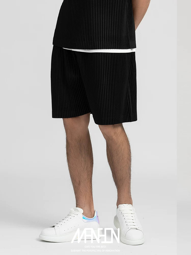 Glacier Wave Pleated Tech Shorts