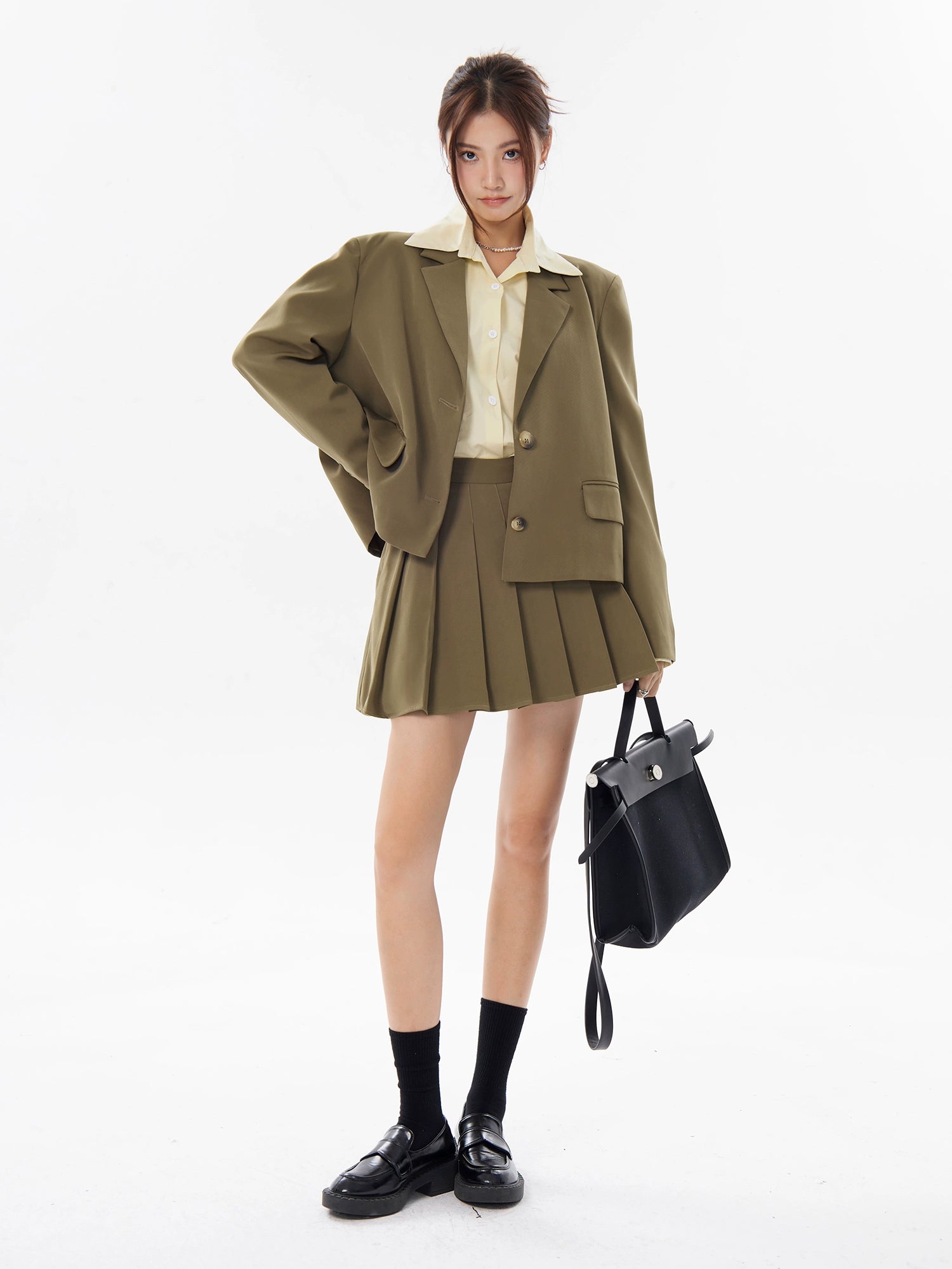 Weißes Button-Down-Hemd im Lagenlook Petite