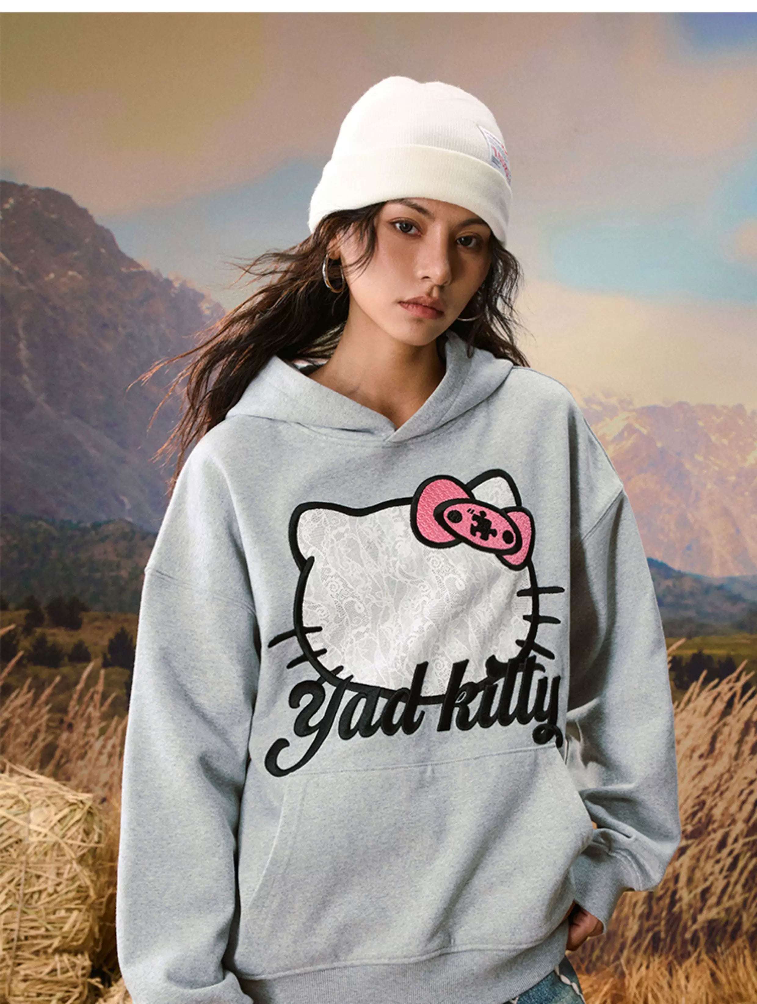 Cat Graphic Pullover Hoodie