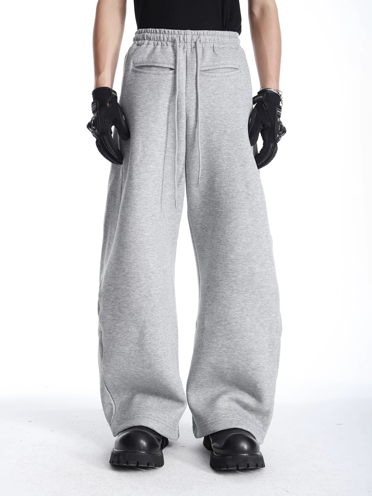 Essential Wide-Leg Sweatpants