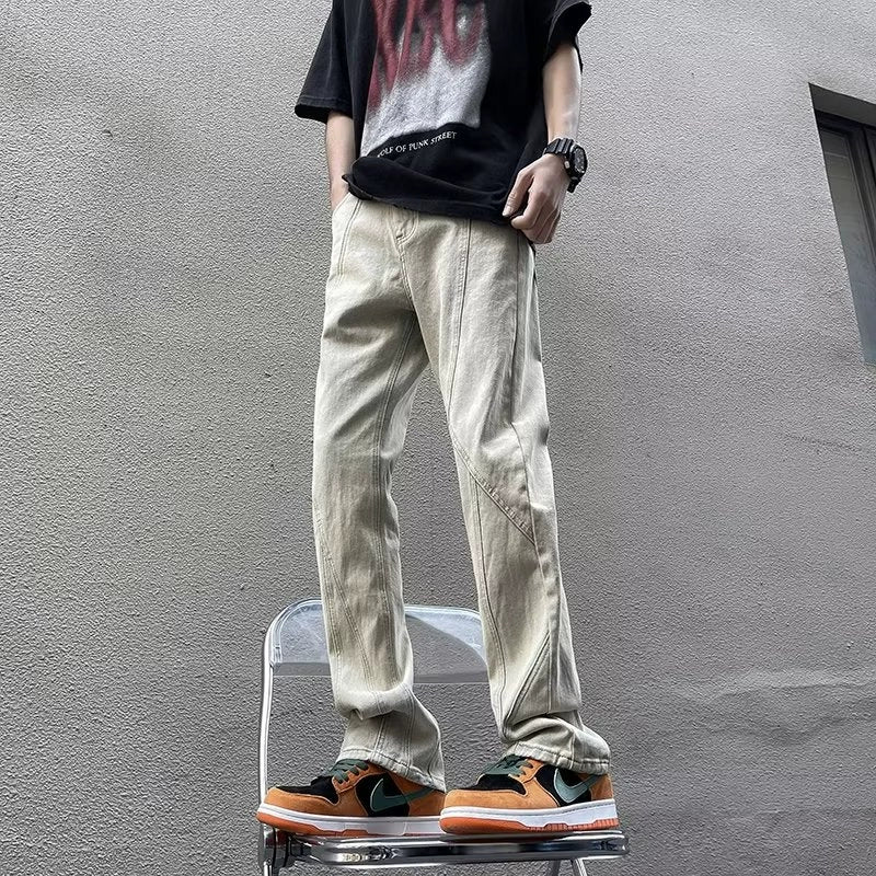 Baggy Light-Wash Jeans with Unique Seam Detailing