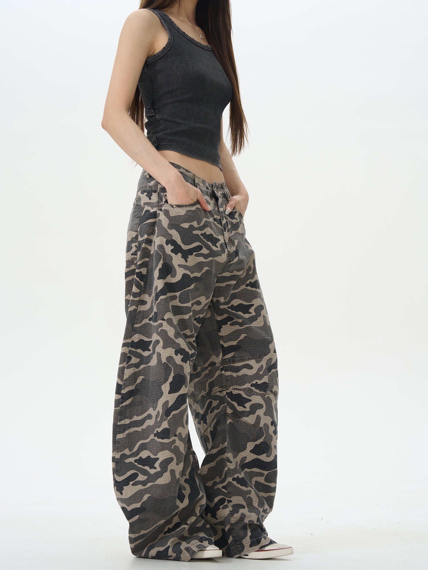 Wide Leg Camo Cargo Pants