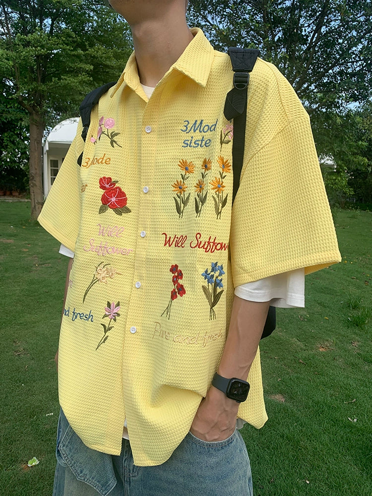 Light Embroidered Floral Short Sleeve Shirt