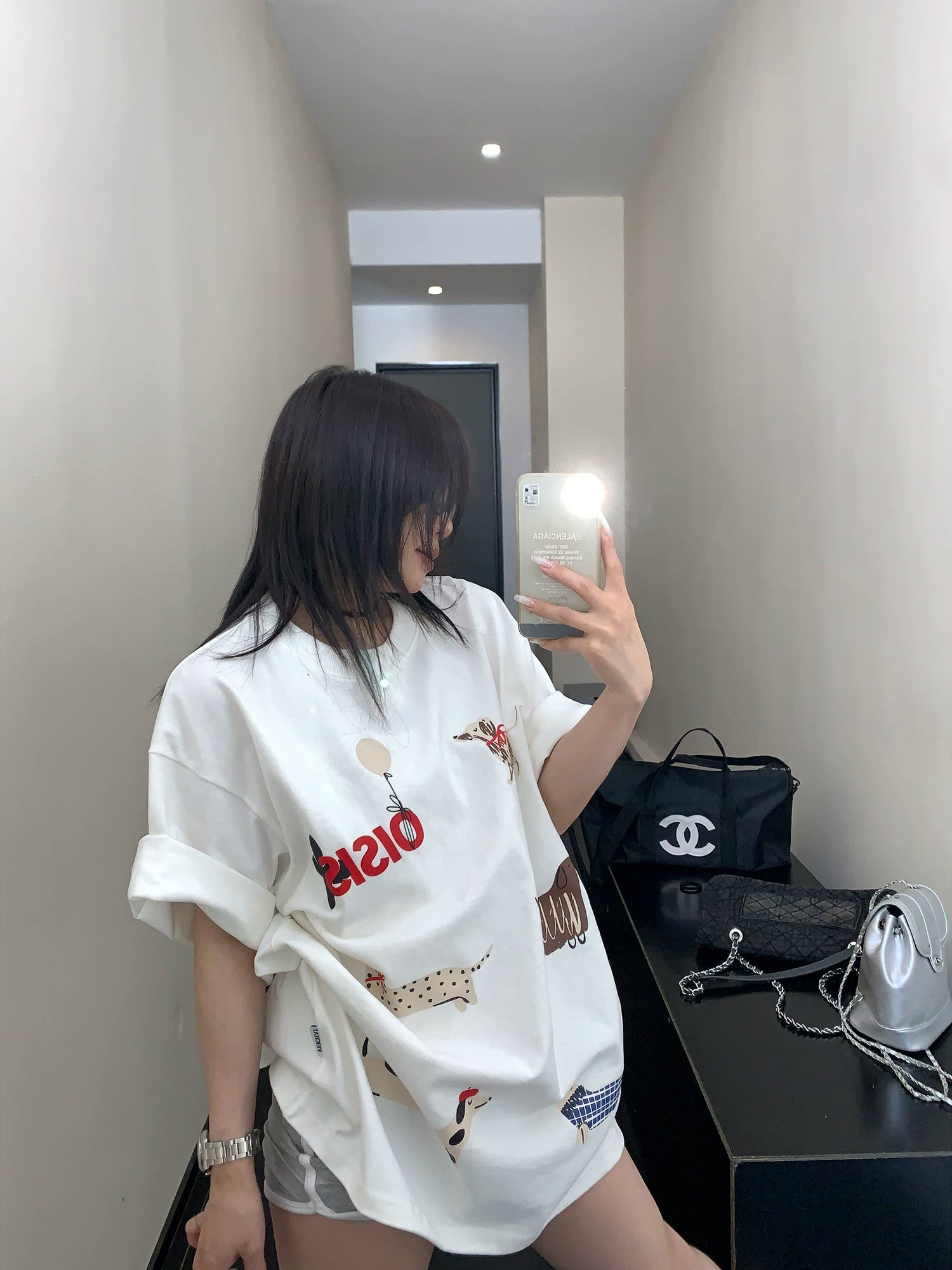 Puppy Parade OISIS Tee