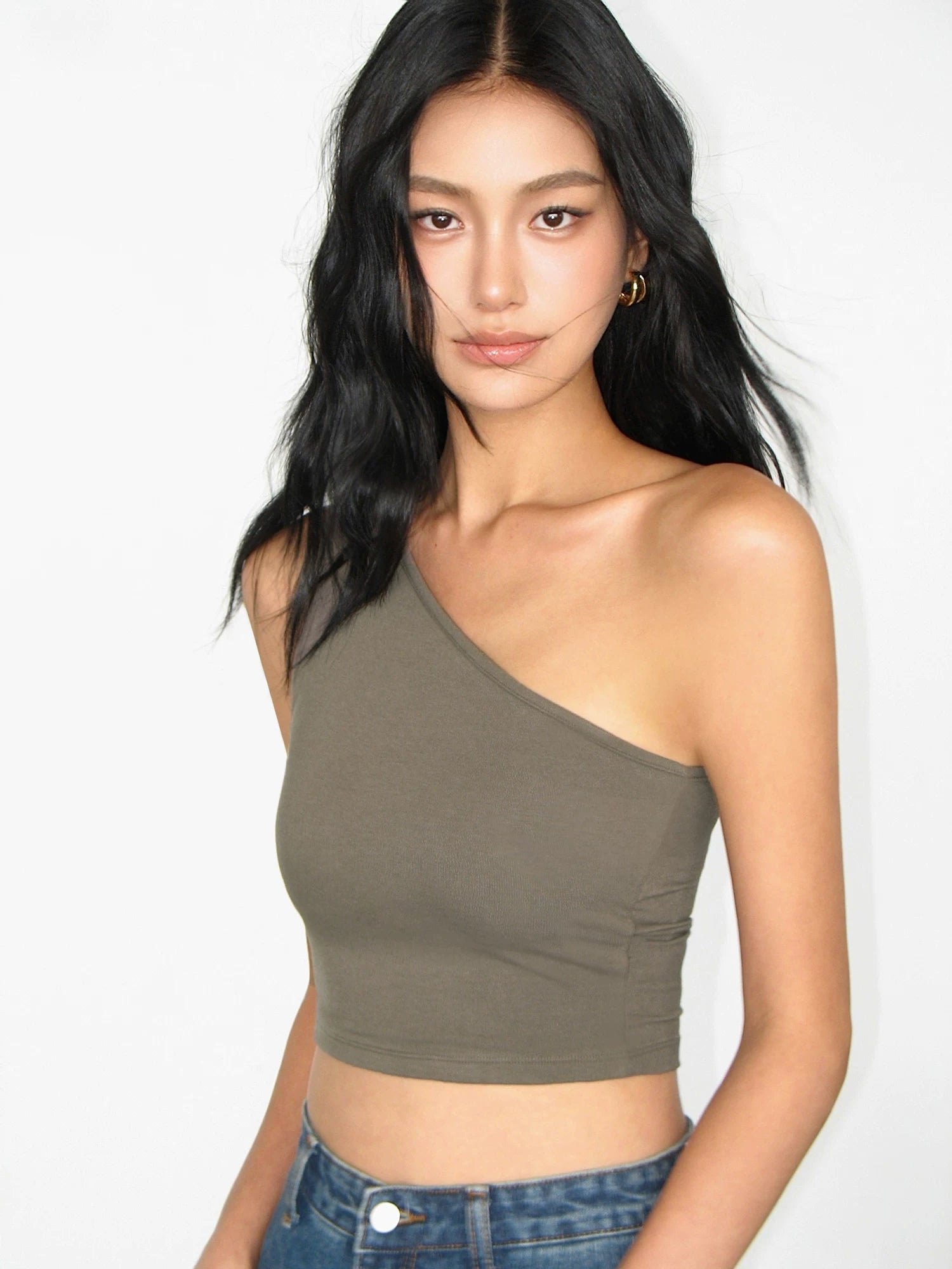 Asymmetry Chic One‑Shoulder Crop Top