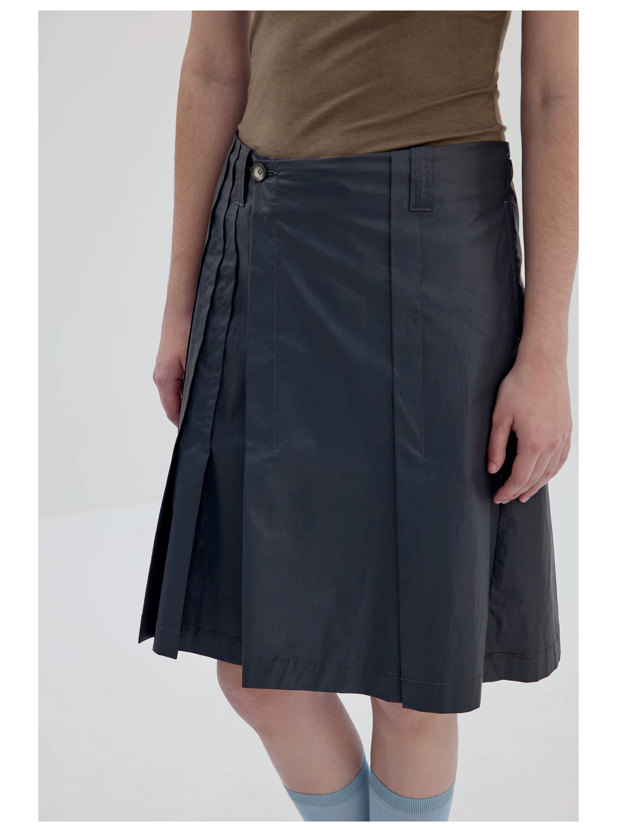 Wrap Pleat Tech Skirt